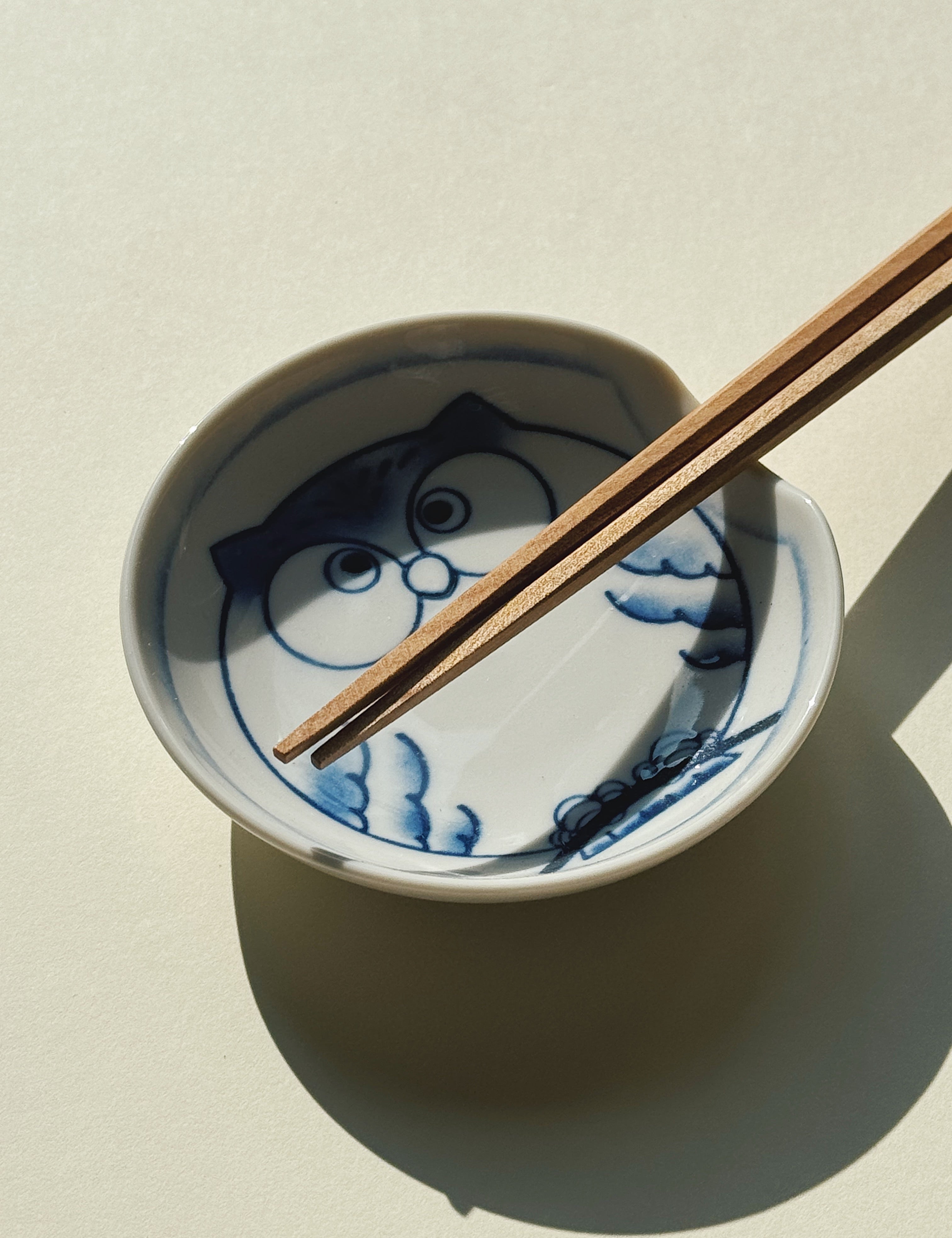 Japansk skål i keramik | Til soya eller spisepinde | Blød rektangulær form STUDIO HAFNIA
