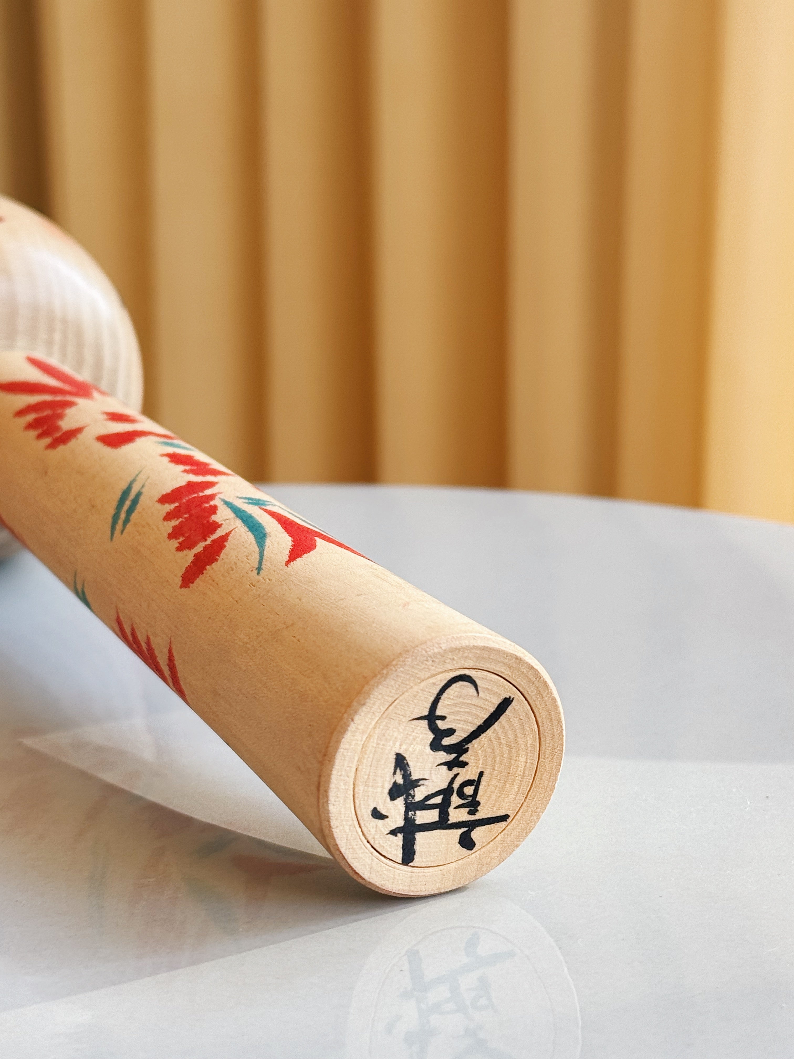 Vintage Kokeshi Dukke Nr. 222 fra Japan – Håndlavet | H 25,5 cm Studio Hafnia