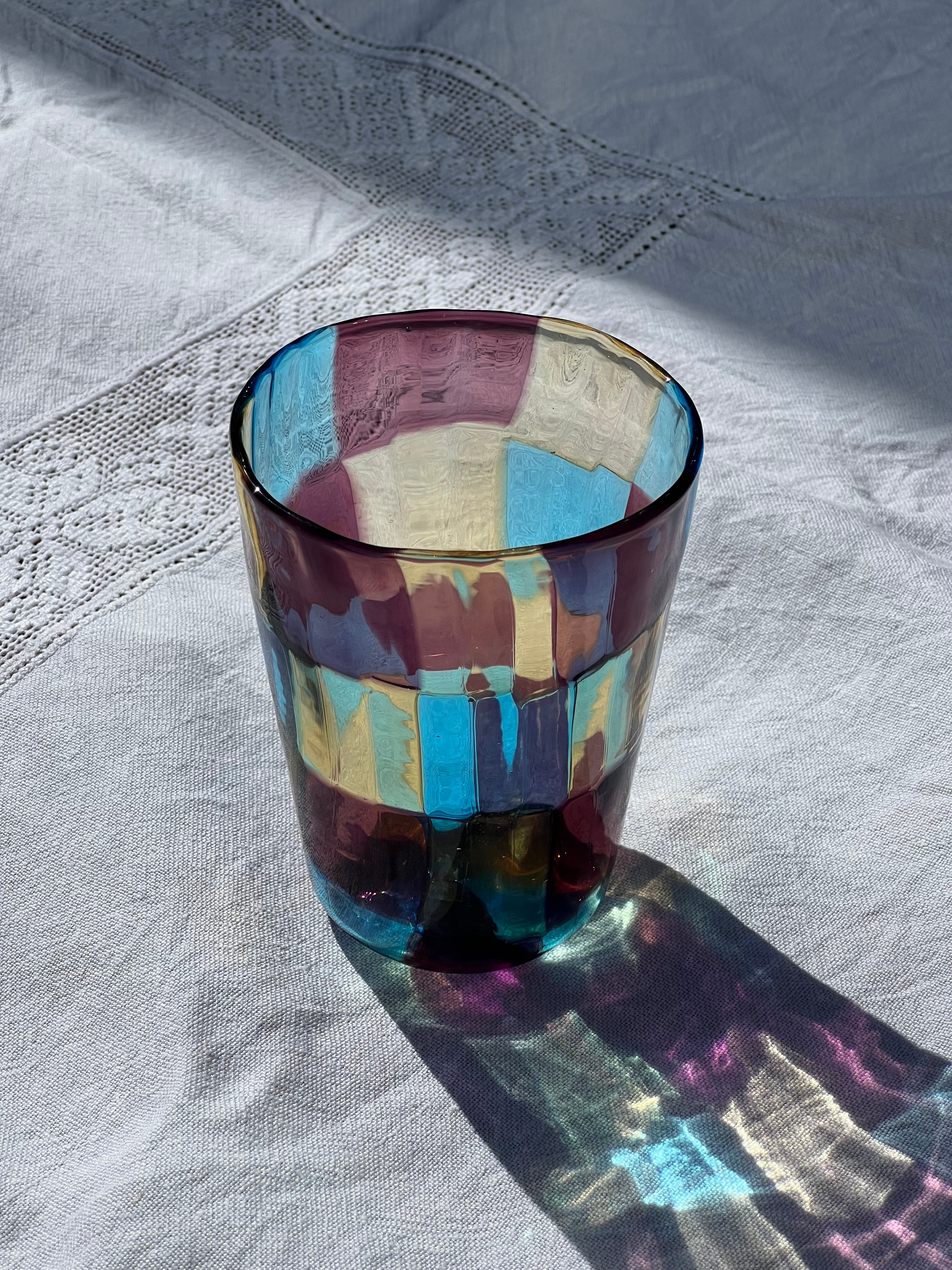 Håndblæst Murano Glas med skaktern i lyseblå, ametyst og lysegul Murano