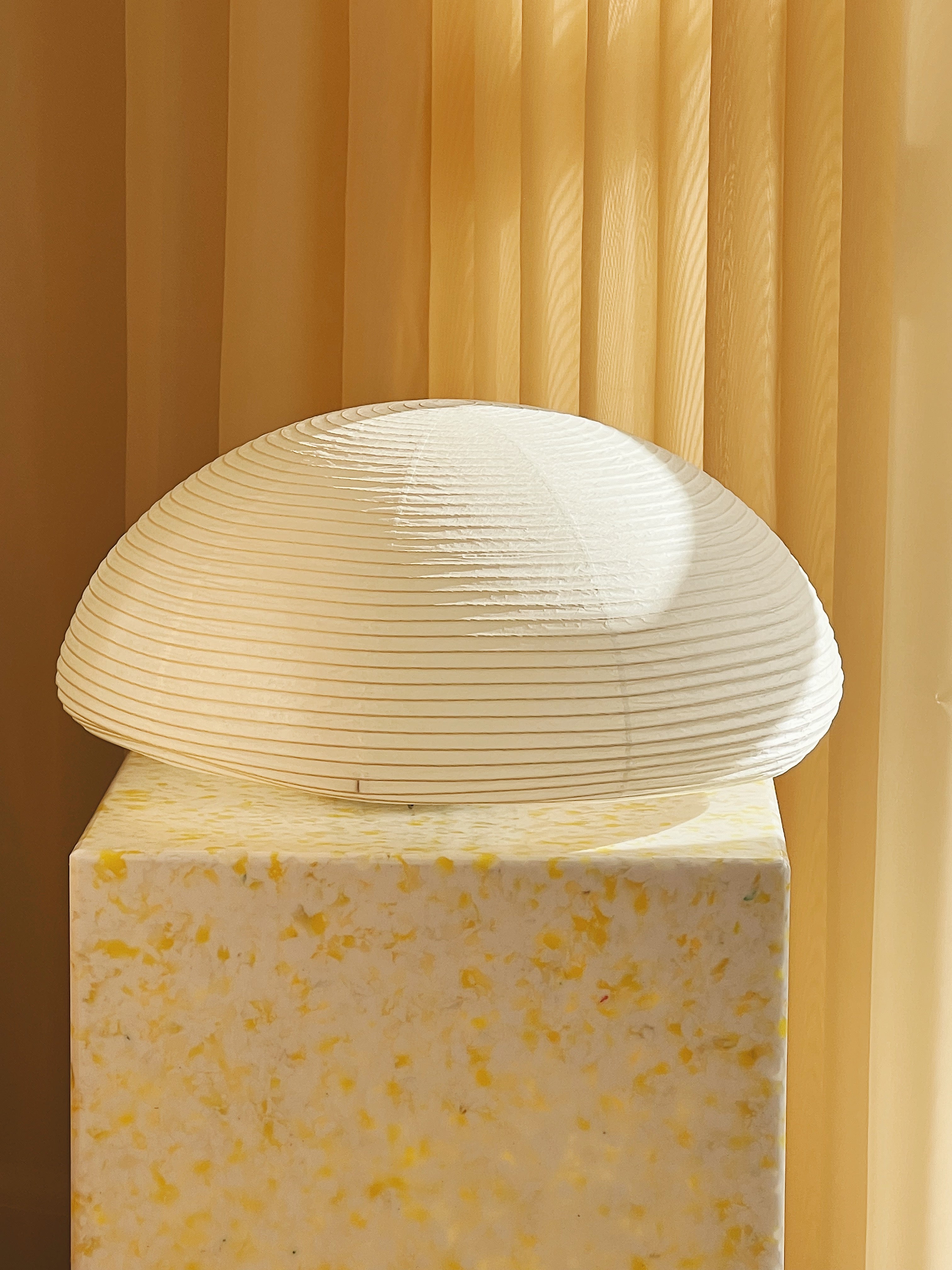 Shigeru Uchida Washi Lighting Paper Moon PM04 Bordlampe Studio Hafnia