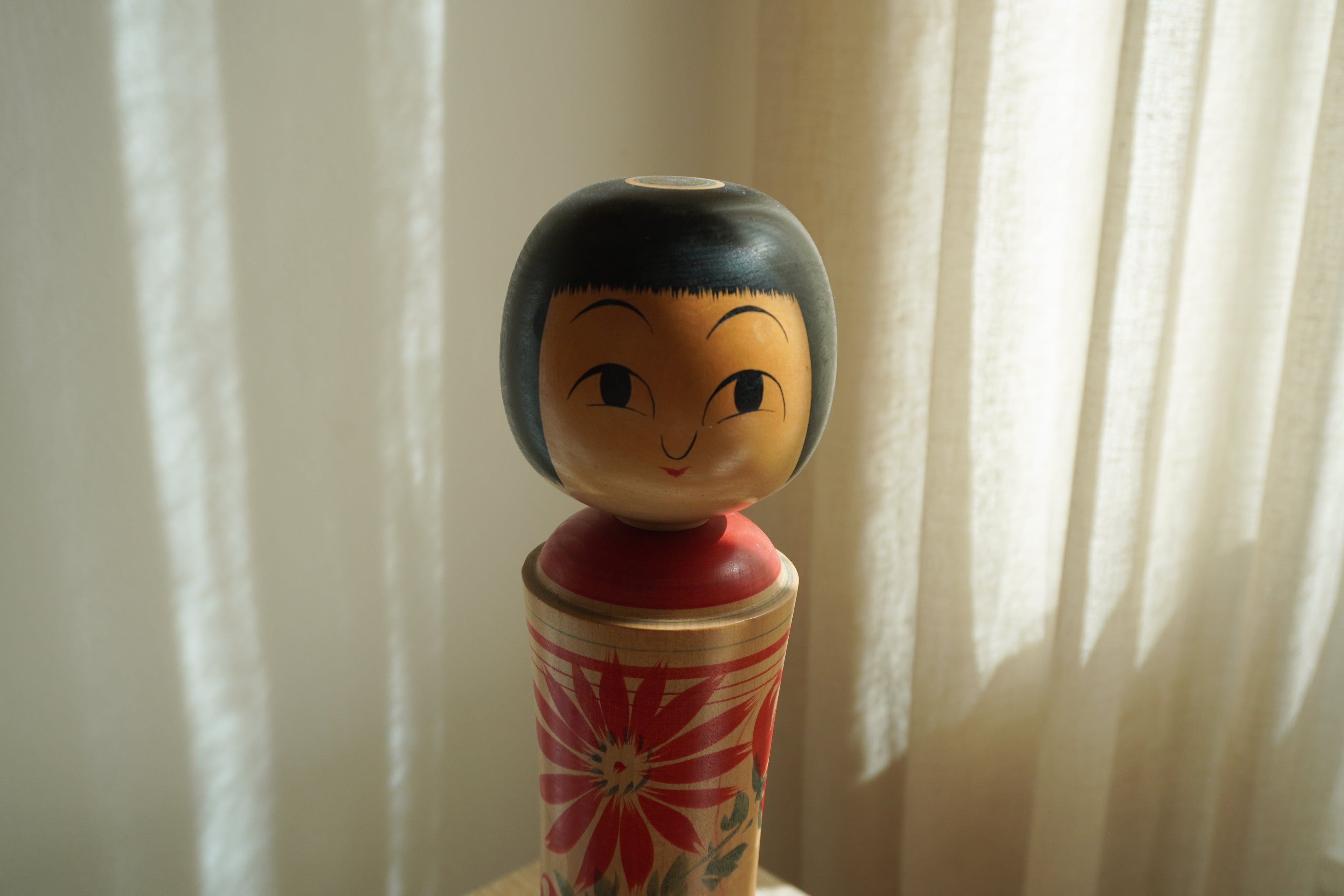 Vintage Kokeshi Dukke Nr. 244 fra Japan – Håndlavet | H 36 cm