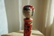 Vintage Kokeshi Dukke Nr. 243 fra Japan – Håndlavet | H 31 cm