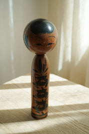 Vintage Kokeshi Doll No. 257 from Japan – Handmade | H 24 cm