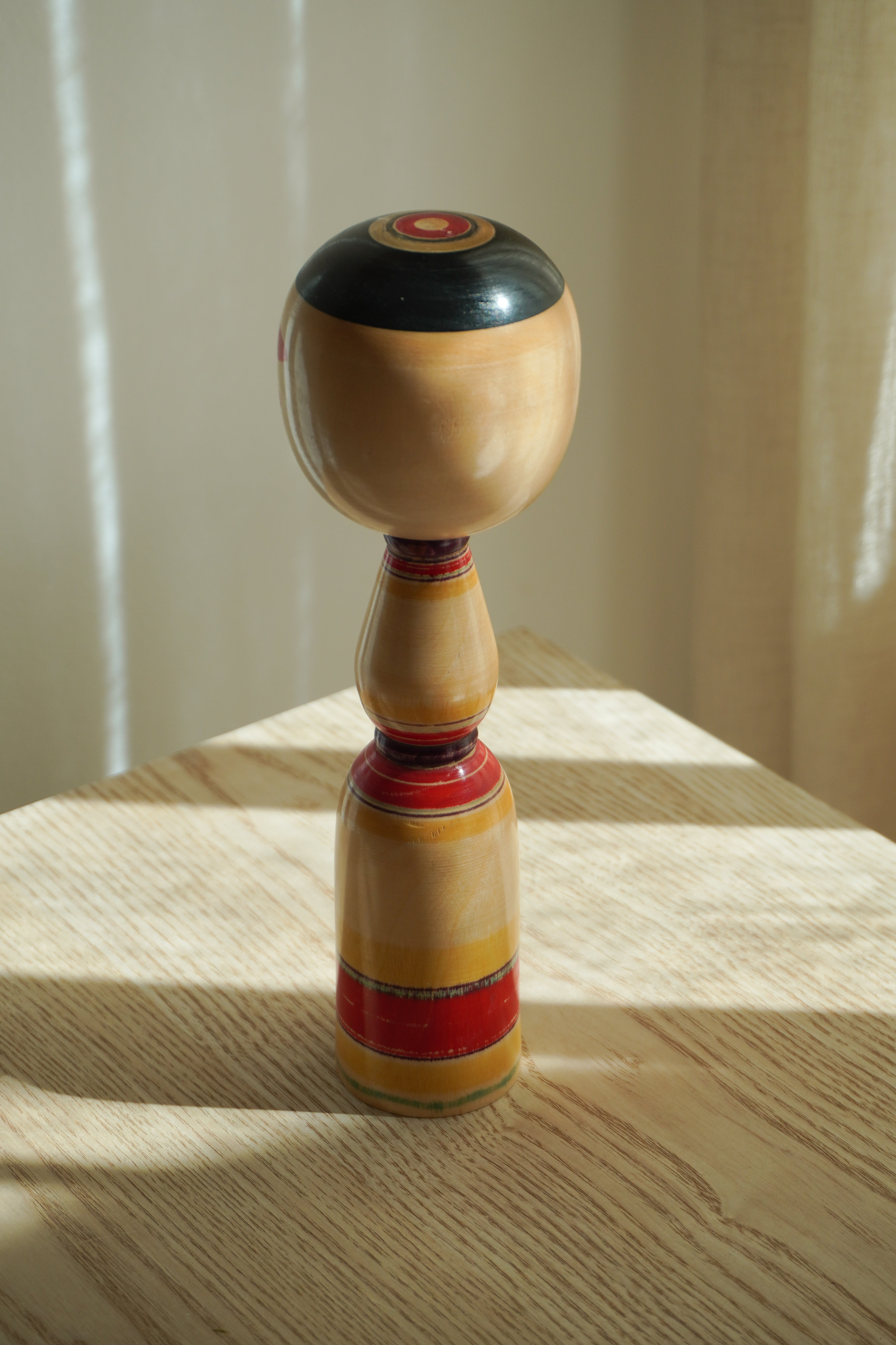 Vintage Kokeshi Dukke Nr. 260 fra Japan – Håndlavet | H 24,5 cm