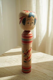 Vintage Kokeshi Dukke Nr. 259 fra Japan – Håndlavet | H 25 cm