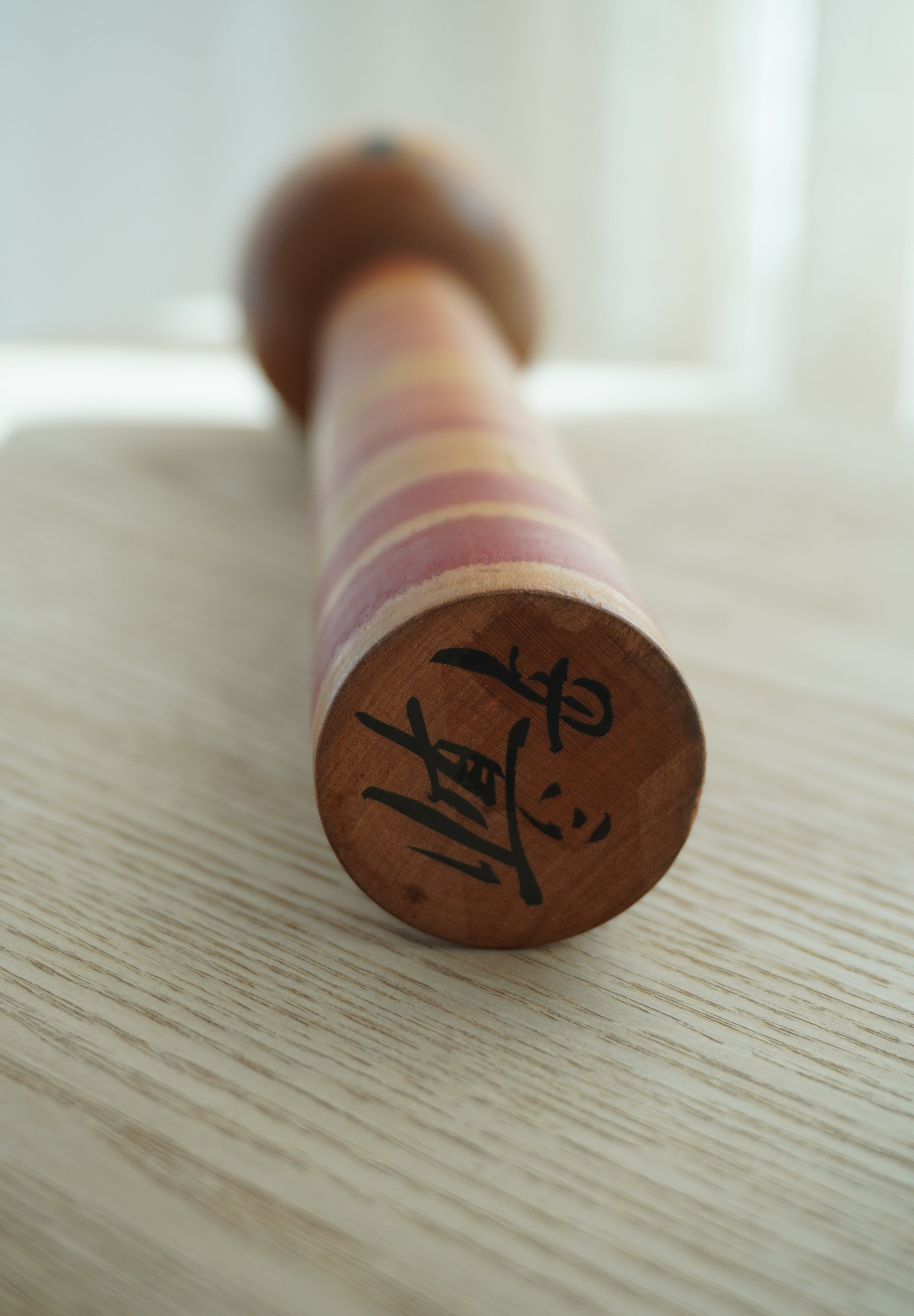 Vintage Kokeshi Dukke Nr. 258 fra Japan – Håndlavet | H 24 cm