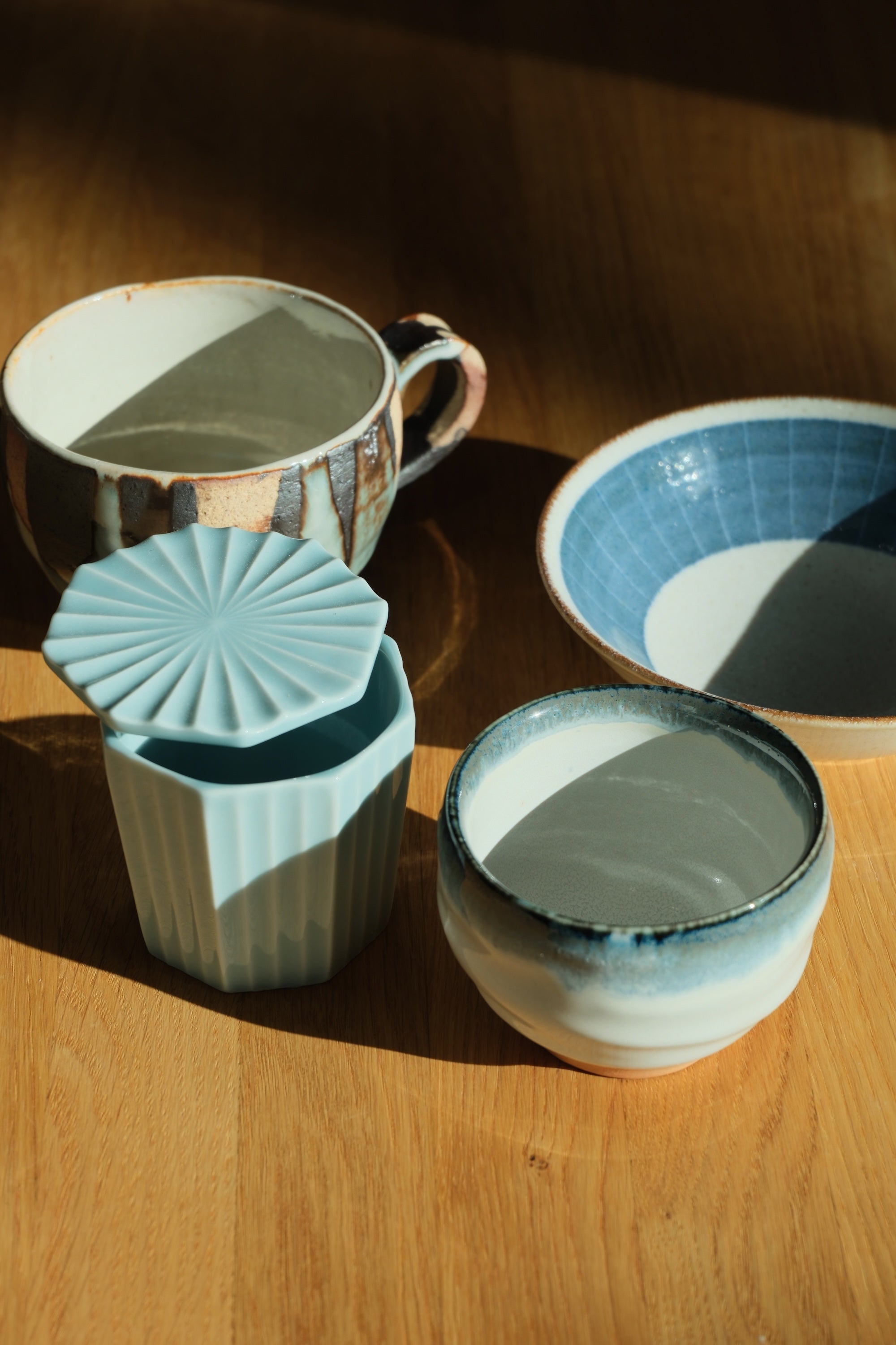 Advent Gift Set 1 – Japanese Ceramics: 2 Bowls and 2 Cups