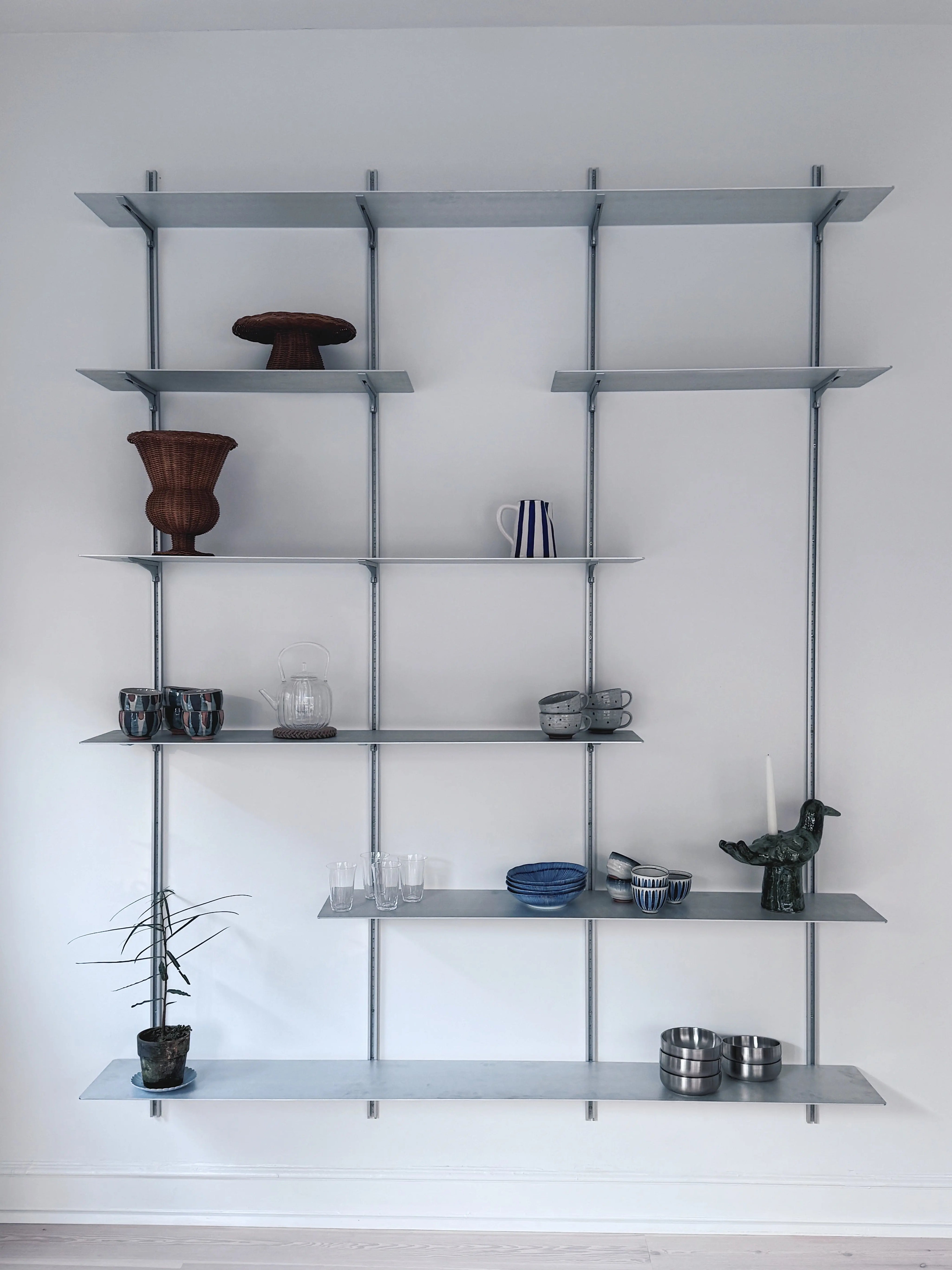 Detra Aluminium Hyldesystem – 7 Hylder (1960 / 1380 / 800 mm) Detra