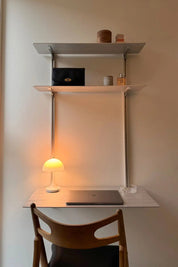 Detra Aluminium Workspace – Væghængt Skrivebord (800 × 400 mm) Detra