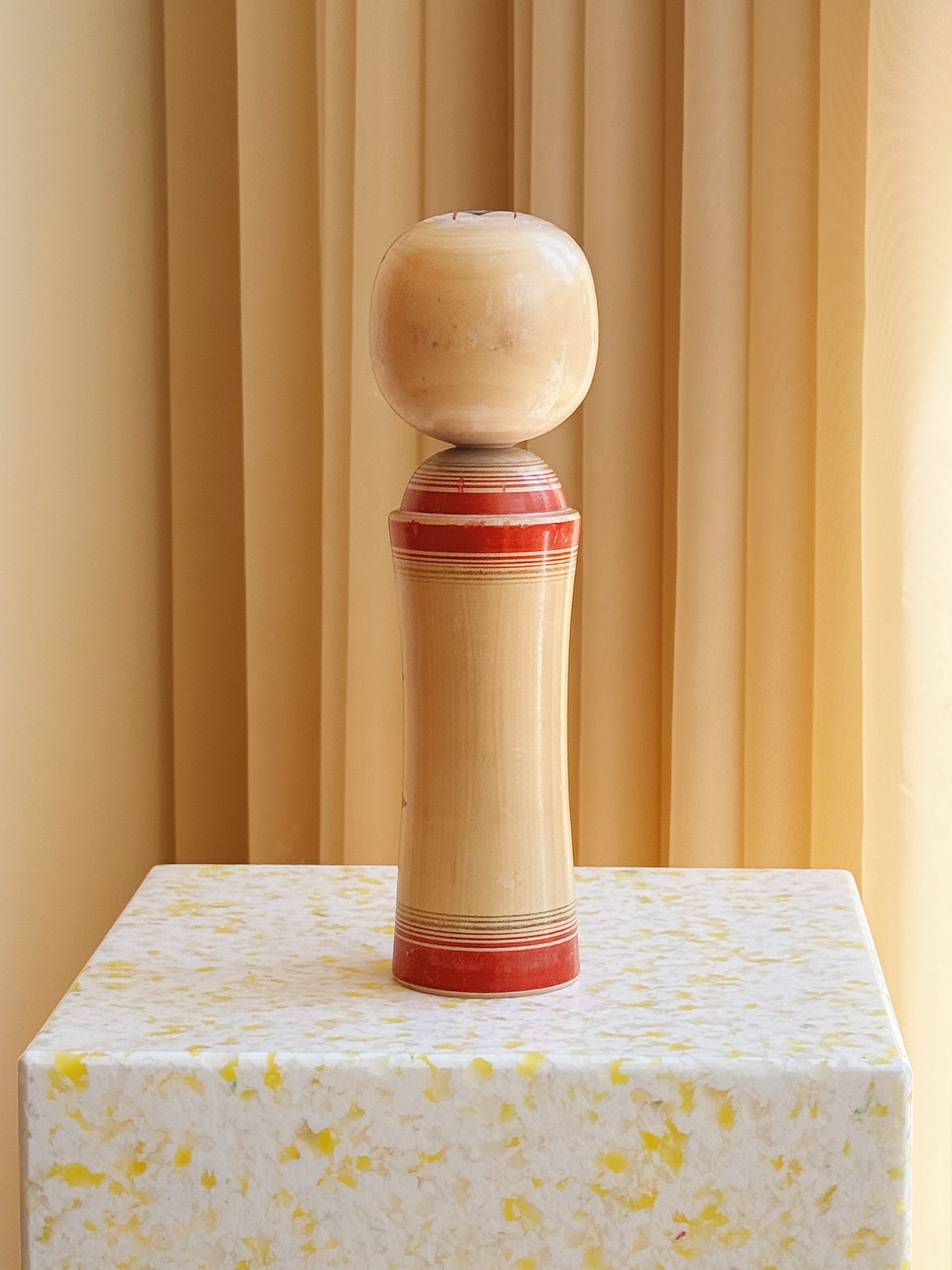 Vintage Kokeshi Dukke Nr. 173 fra Japan – Håndlavet | H28 cm Studio Hafnia