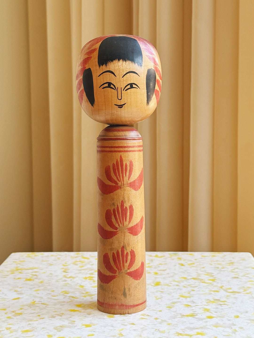 Vintage Kokeshi Dukke Nr. 183 fra Japan – Håndlavet | H24,5 cm Studio Hafnia