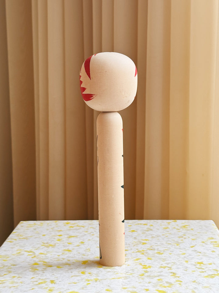 Vintage Kokeshi Dukke Nr. 208 fra Japan – Håndlavet | H24,5 cm Studio Hafnia