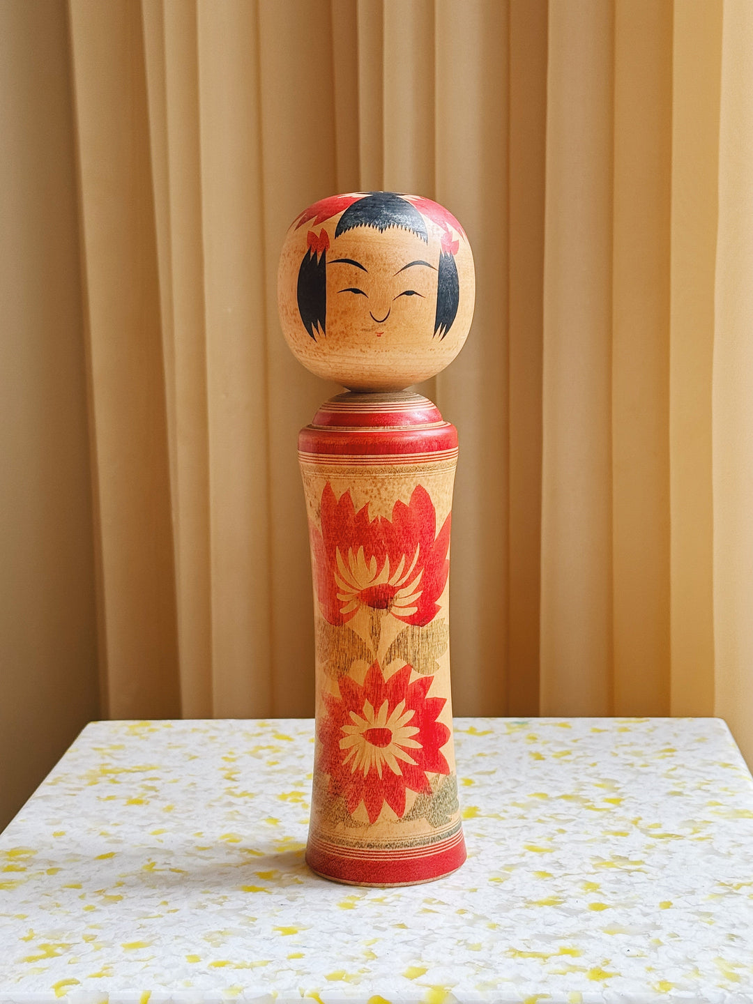Vintage Kokeshi Dukke Nr. 186 fra Japan – Håndlavet | H24 cm Studio Hafnia
