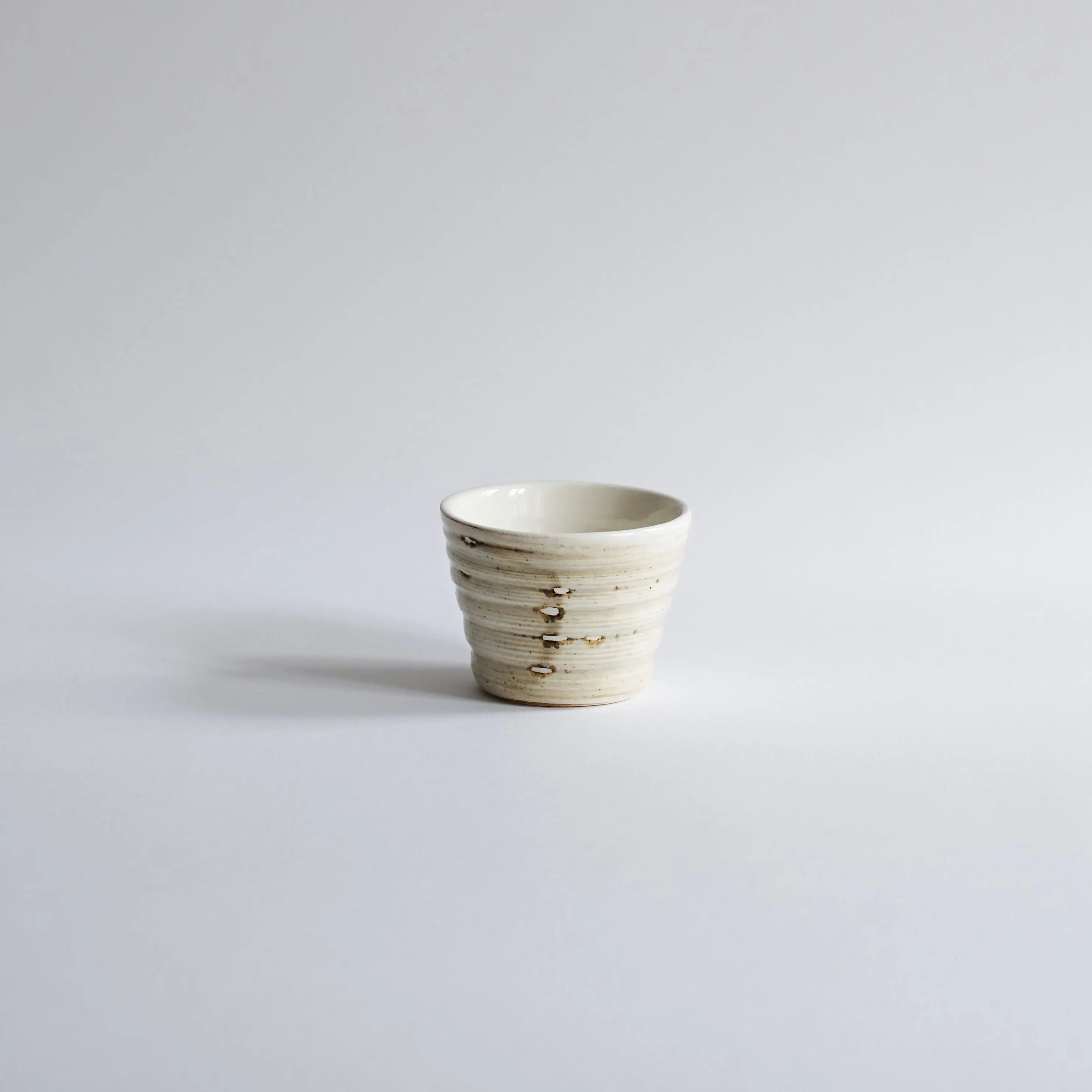 Espresso Kop af Christina Iversen Studio i porcelæn, keramik Christina Iversen Studio