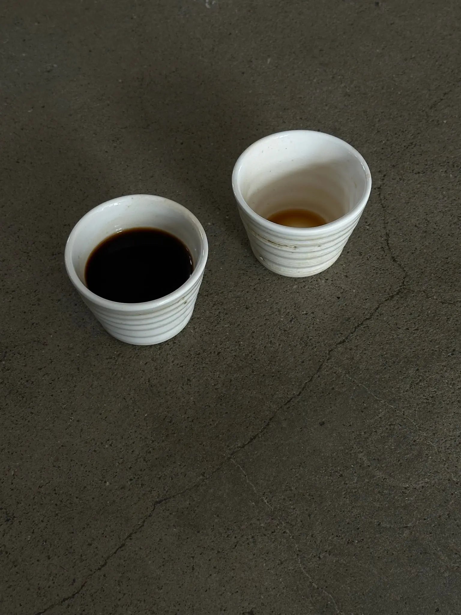 Espresso Kop af Christina Iversen Studio i porcelæn, keramik Christina Iversen Studio