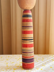 Vintage Kokeshi Dukke Nr. 205 fra Japan – Håndlavet | H30 cm Studio Hafnia