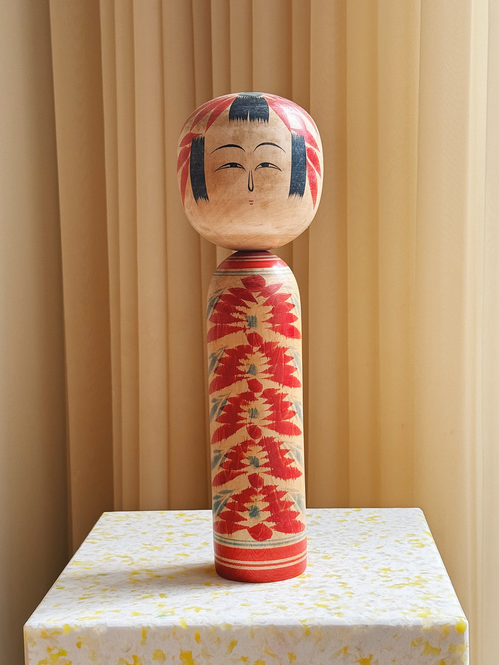 Vintage Kokeshi Dukke Nr. 215 fra Japan – Håndlavet | H36 cm Studio Hafnia