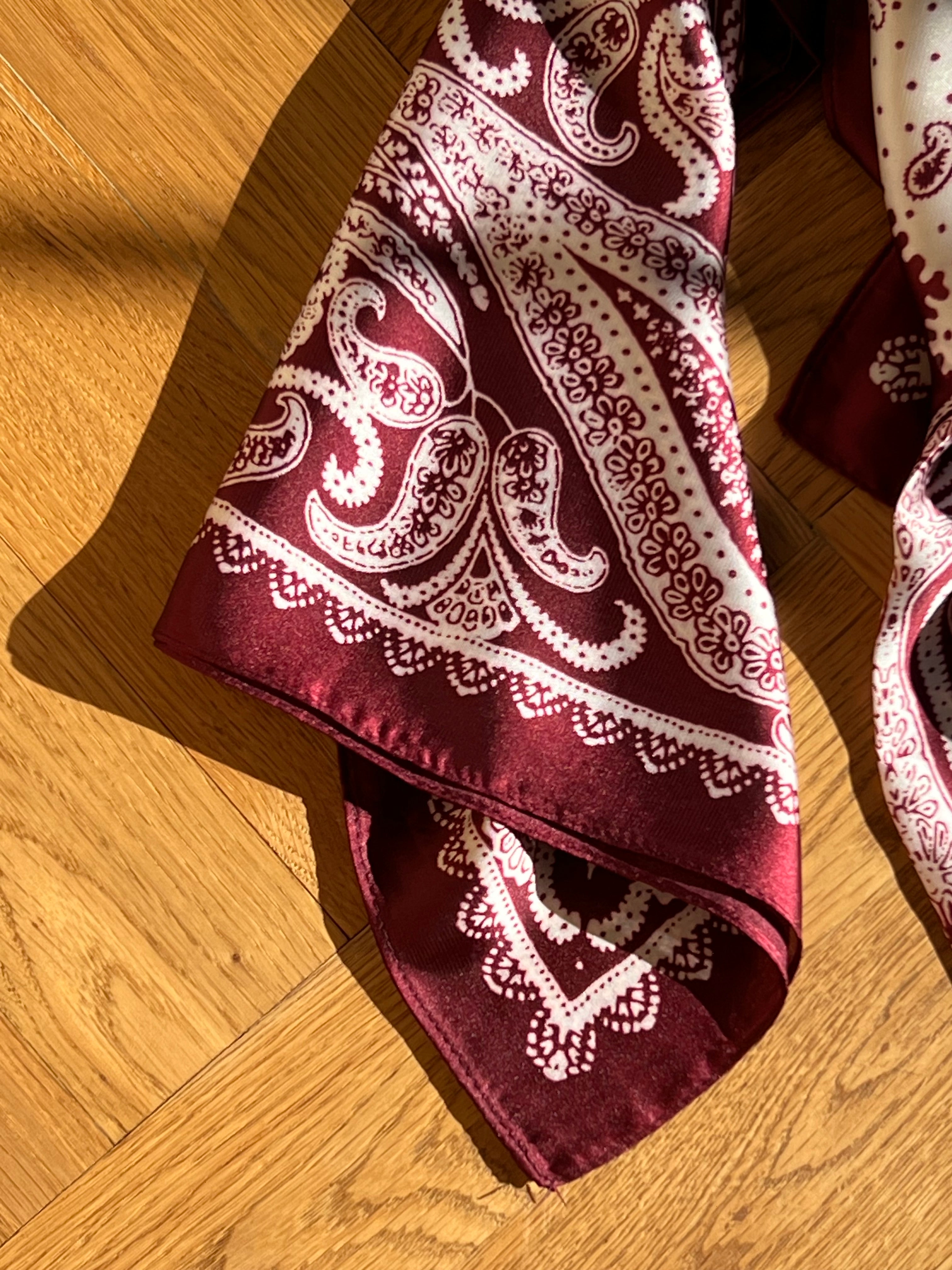 Hvid | 70 x 70 cm Studio Hafnia