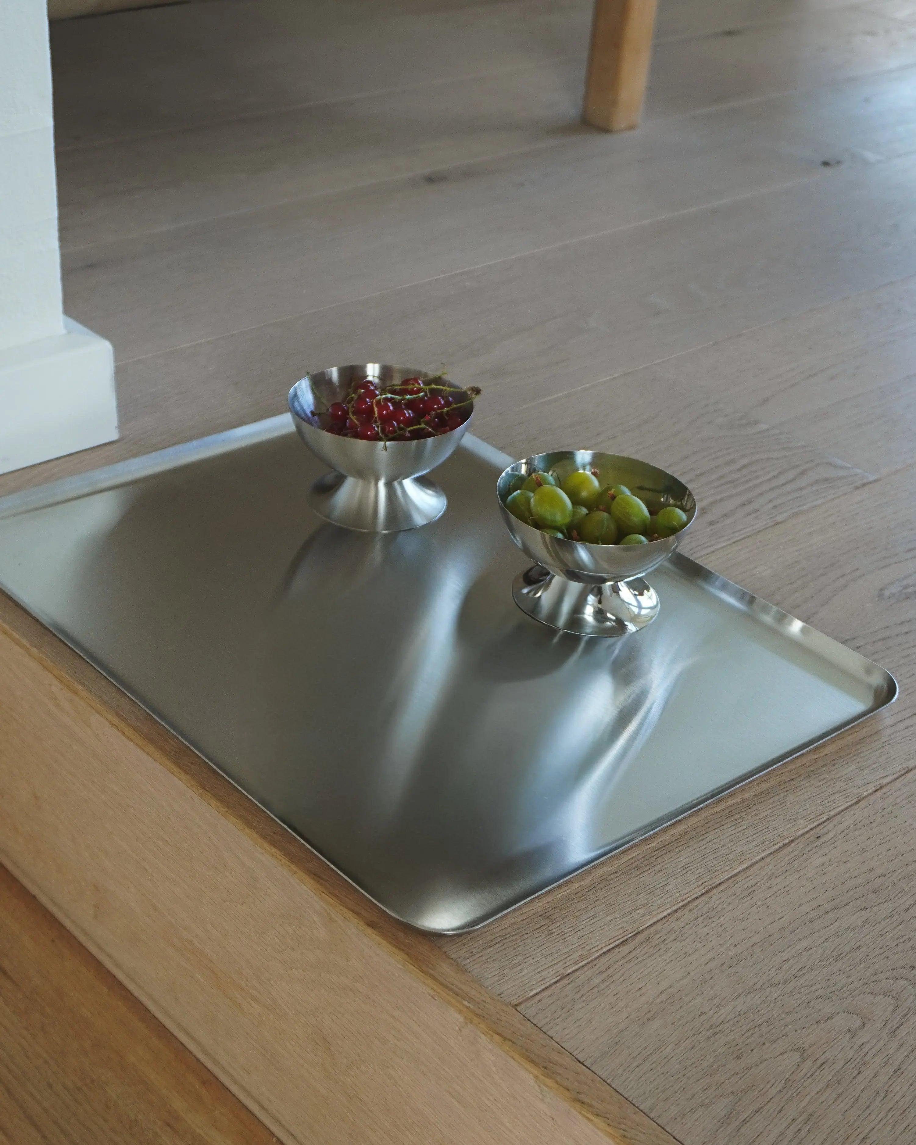 Square Stainless Steel Plates – Set of 3