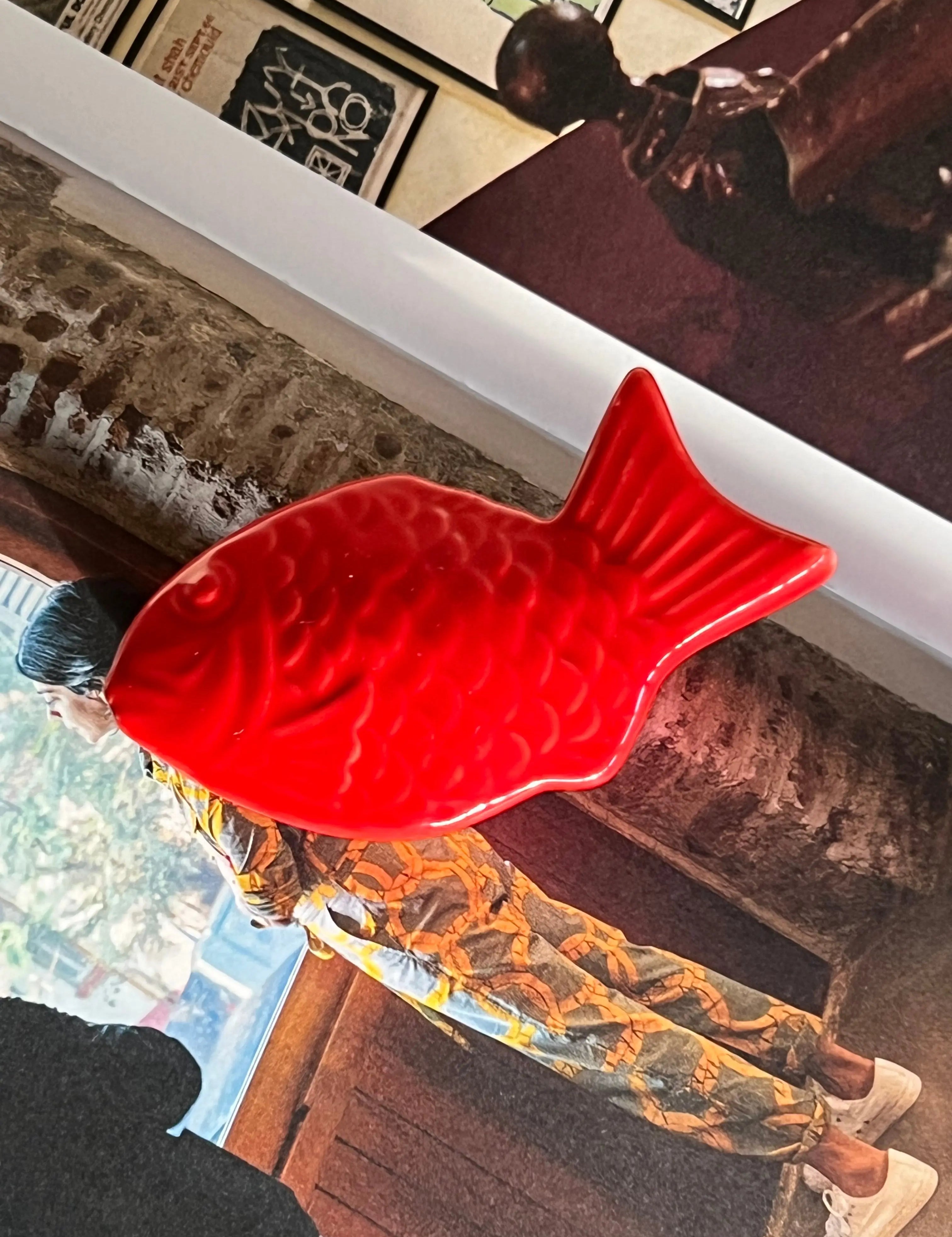 Fiskelågkrukke i rød kerami Studio Hafnia