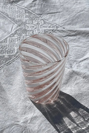 Håndblæst Murano Glas med Lys Pink/Hvidt Swirlmønster Studio Hafnia