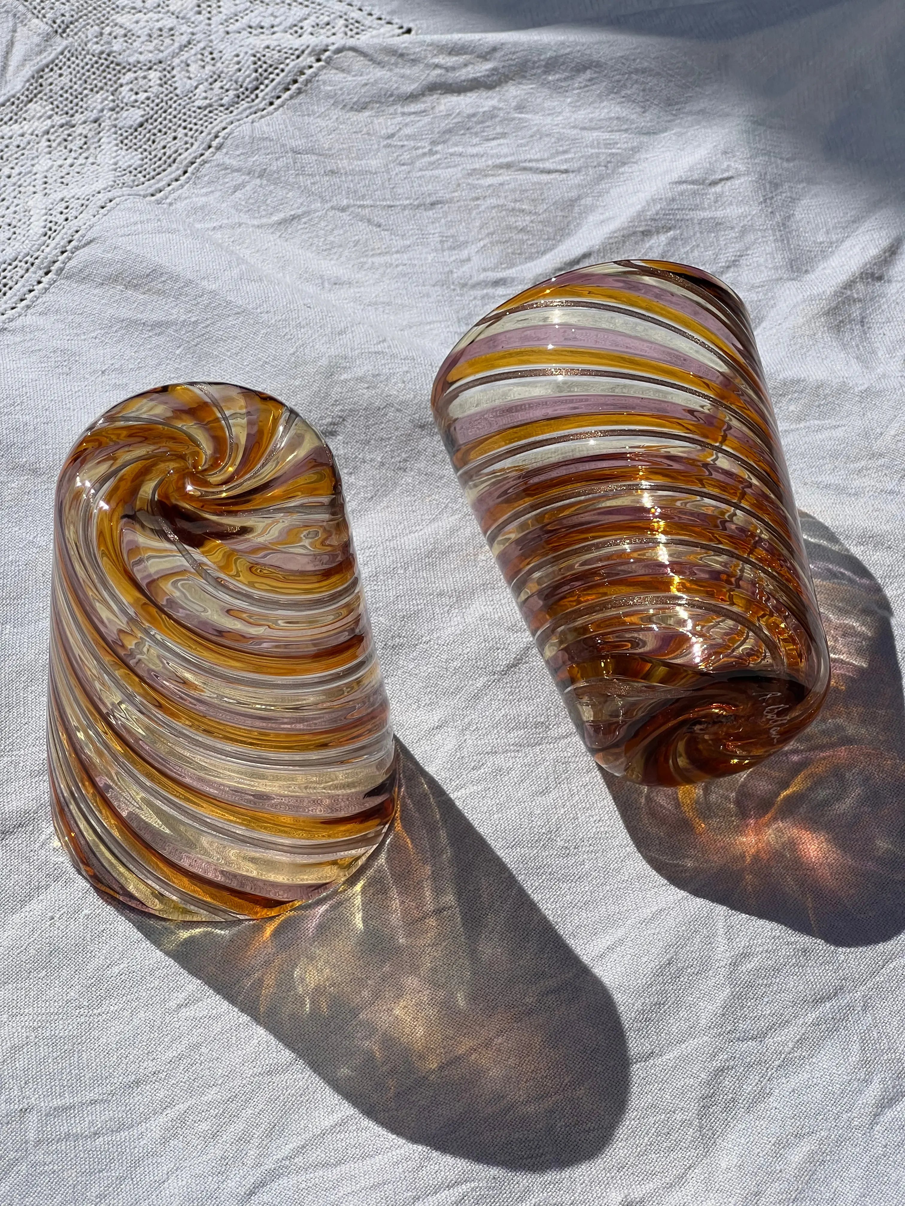 Håndblæst Murano Glas med Swirlmønster Studio Hafnia