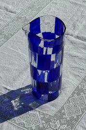 Håndblæst Murano Karaffel i Glas med Skaktern i Mørkeblå Studio Hafnia