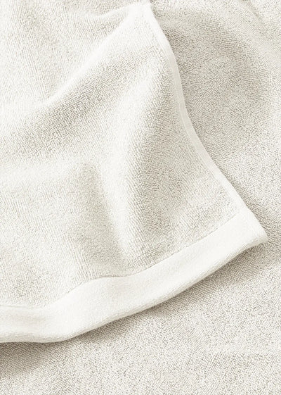 Håndklæde - Hvid Sekan Studio