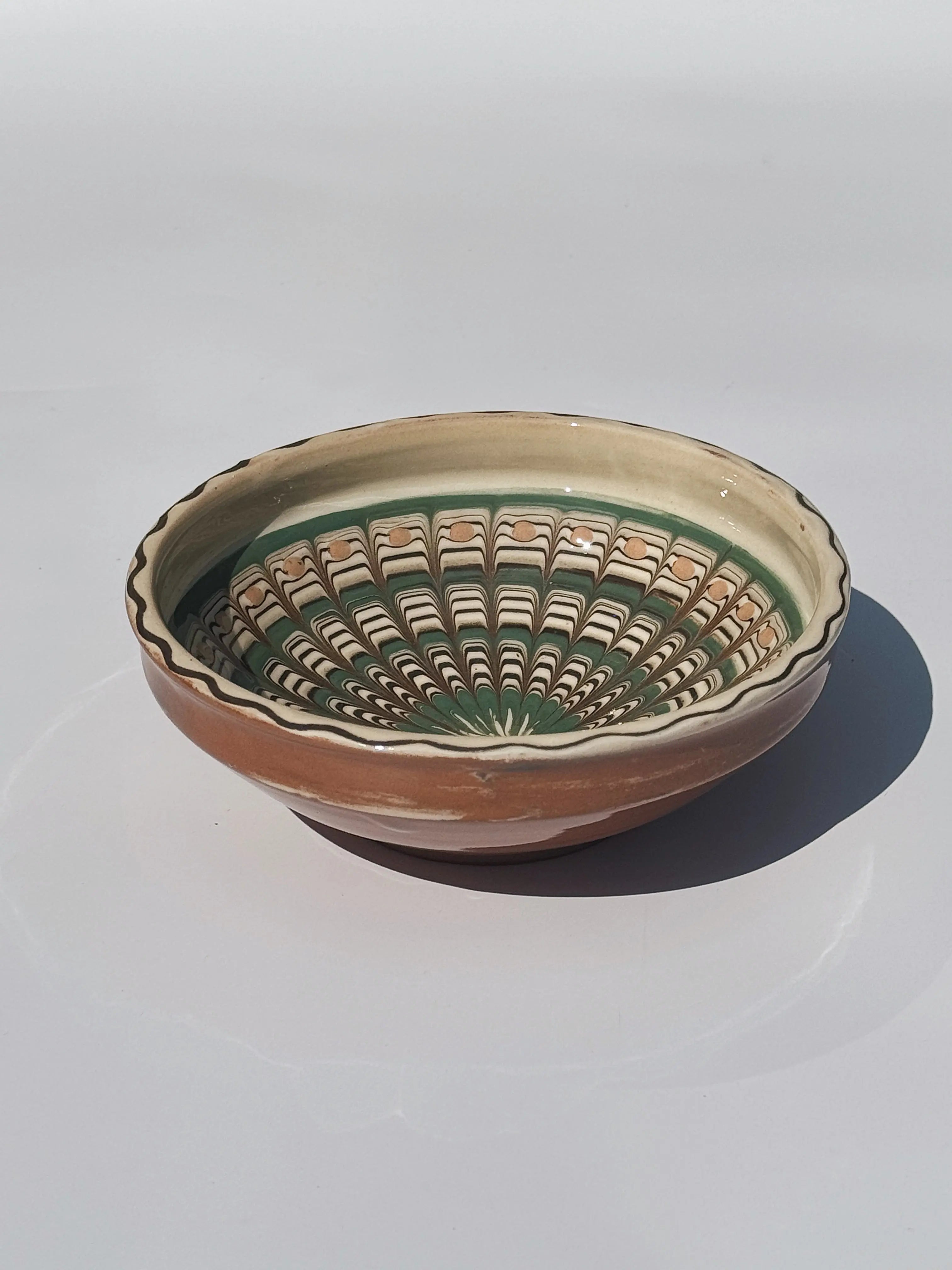 Håndlavet Horezu Skål | No. 08 | Ø 25 cm Studio Hafnia