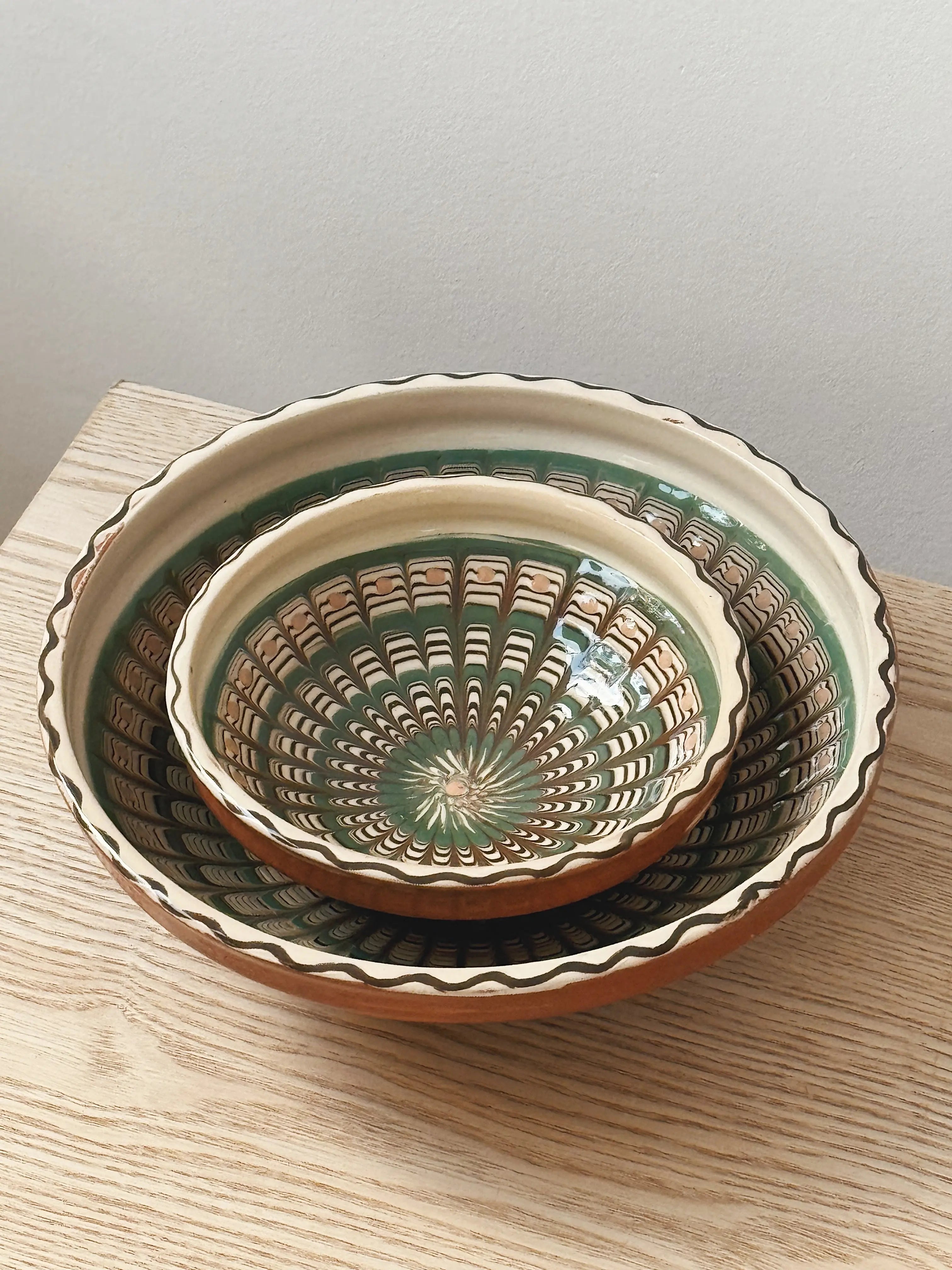 Håndlavet Horezu Skål | No. 08 | Ø 25 cm Studio Hafnia