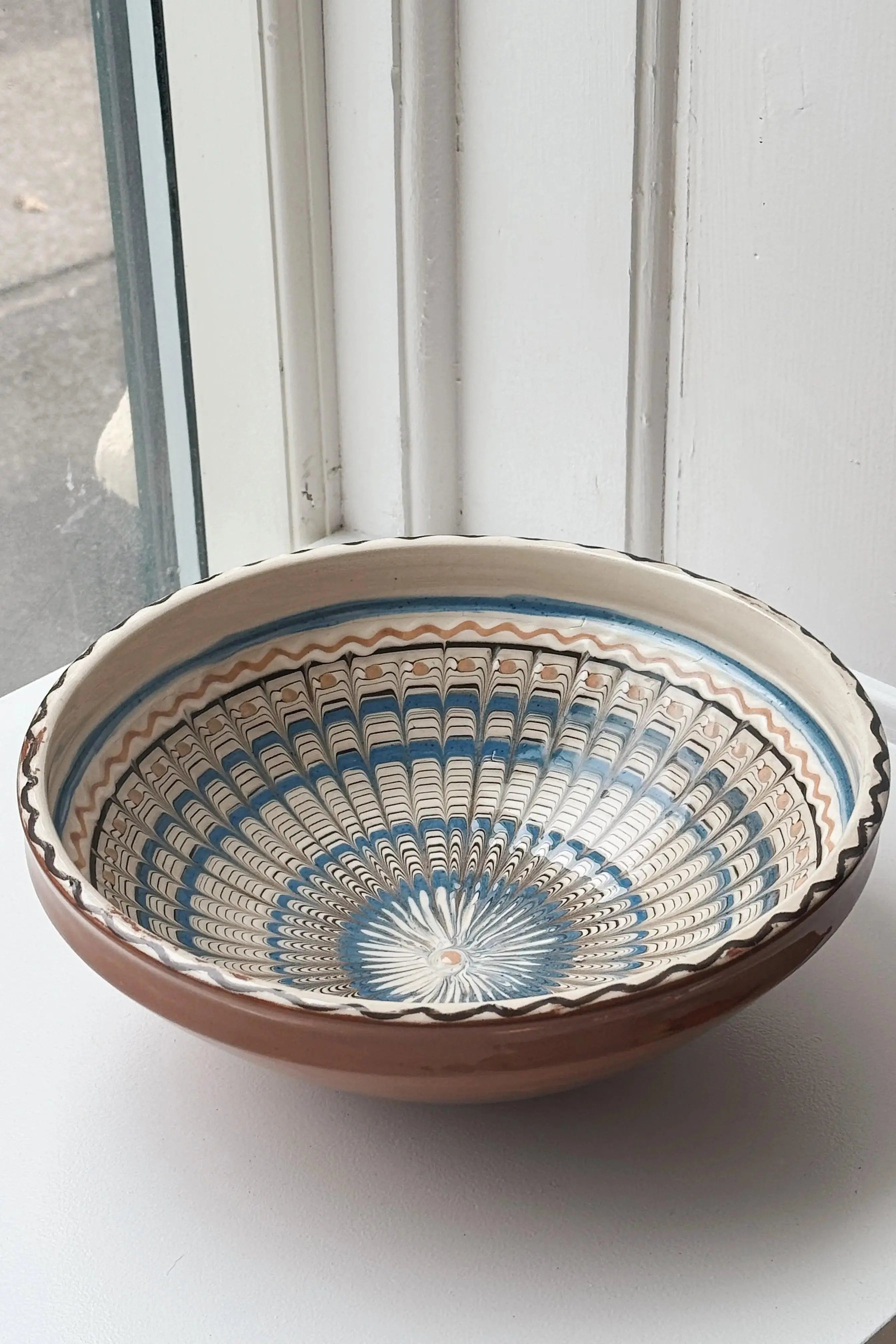 Håndlavet Horezu Skål | No. 09 | Ø 25 cm Studio Hafnia