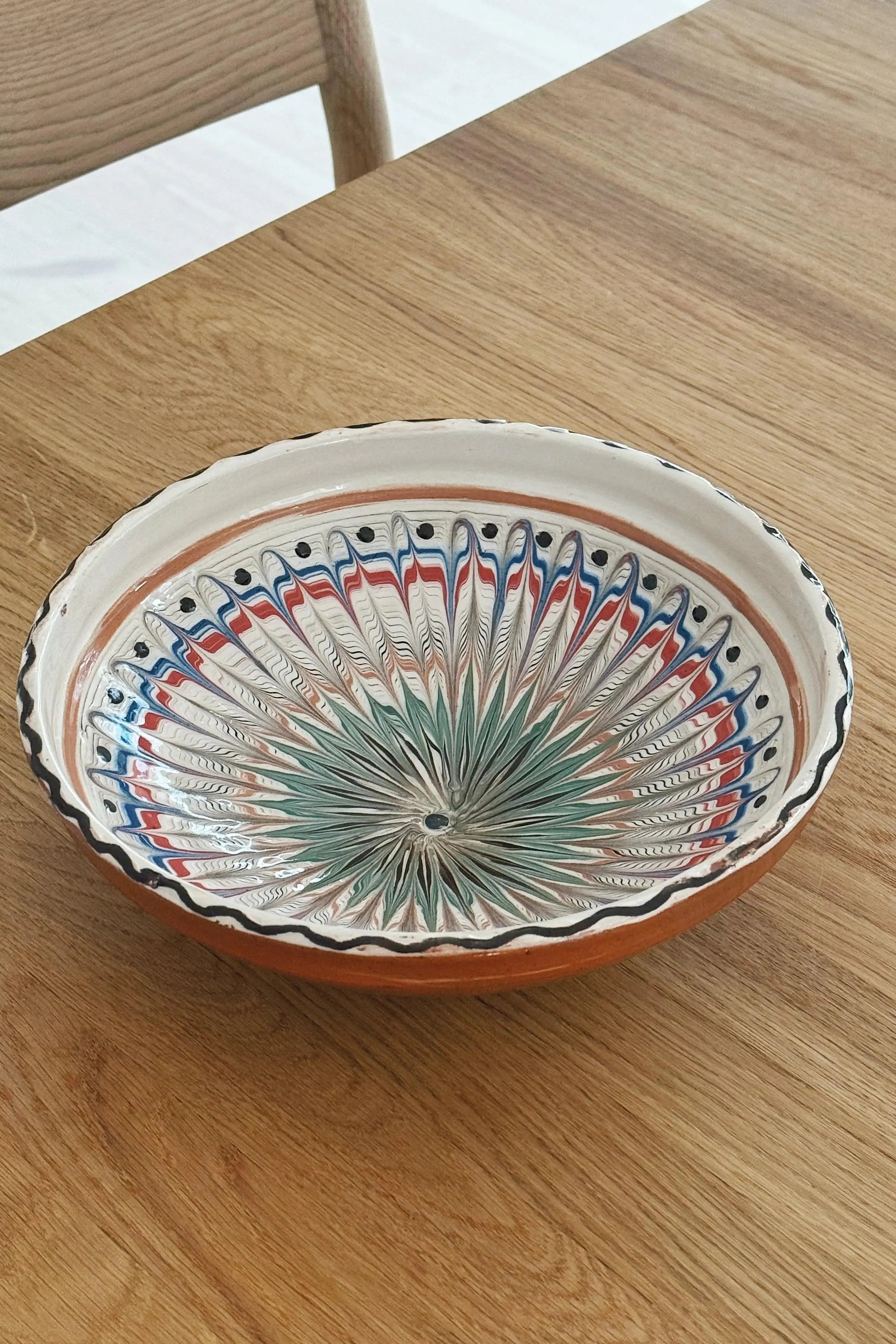 Håndlavet Horezu Skål | No. 10 | Ø 25 cm Studio Hafnia