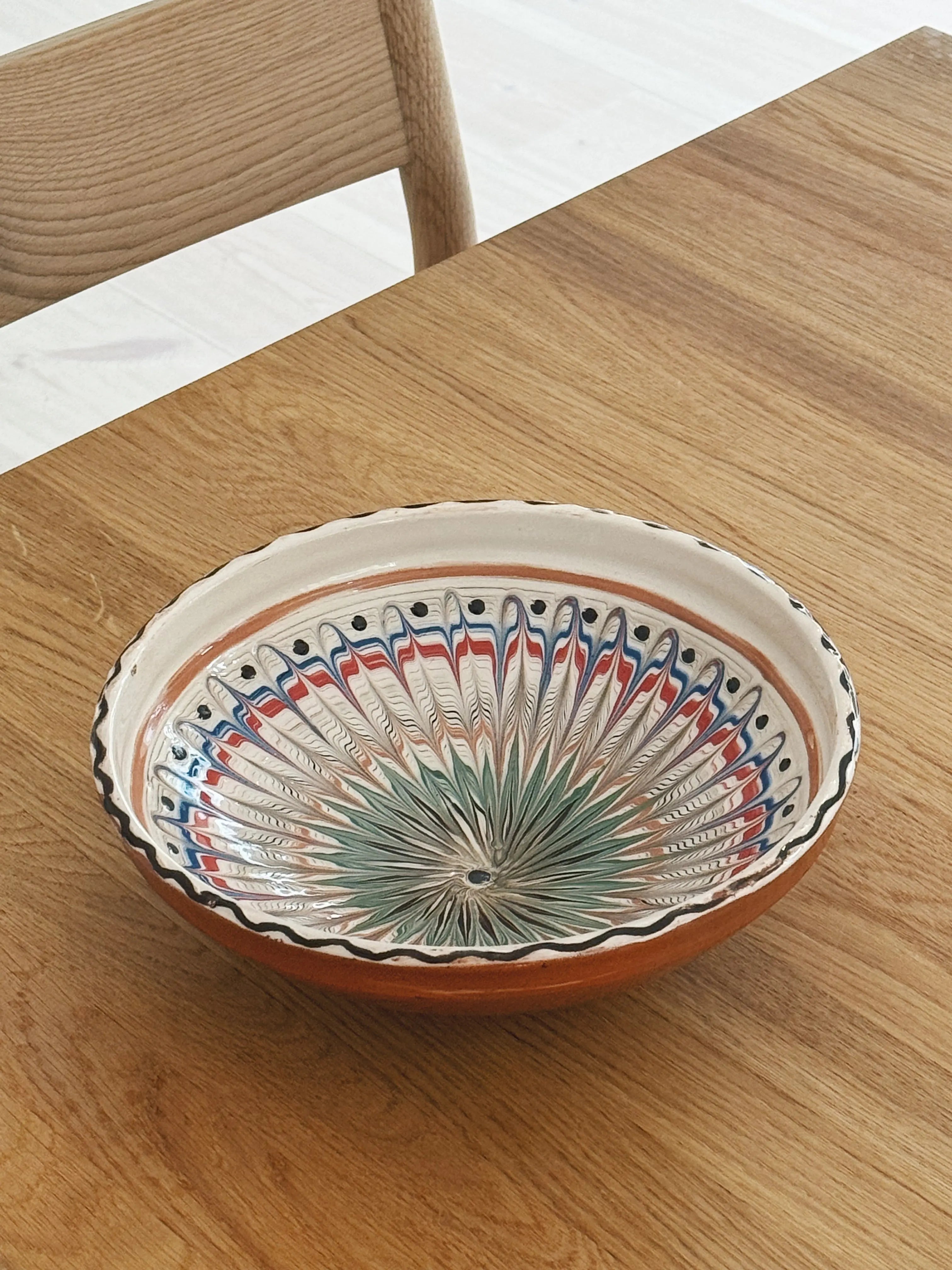 Håndlavet Horezu Skål | No. 10 | Ø 25 cm Studio Hafnia