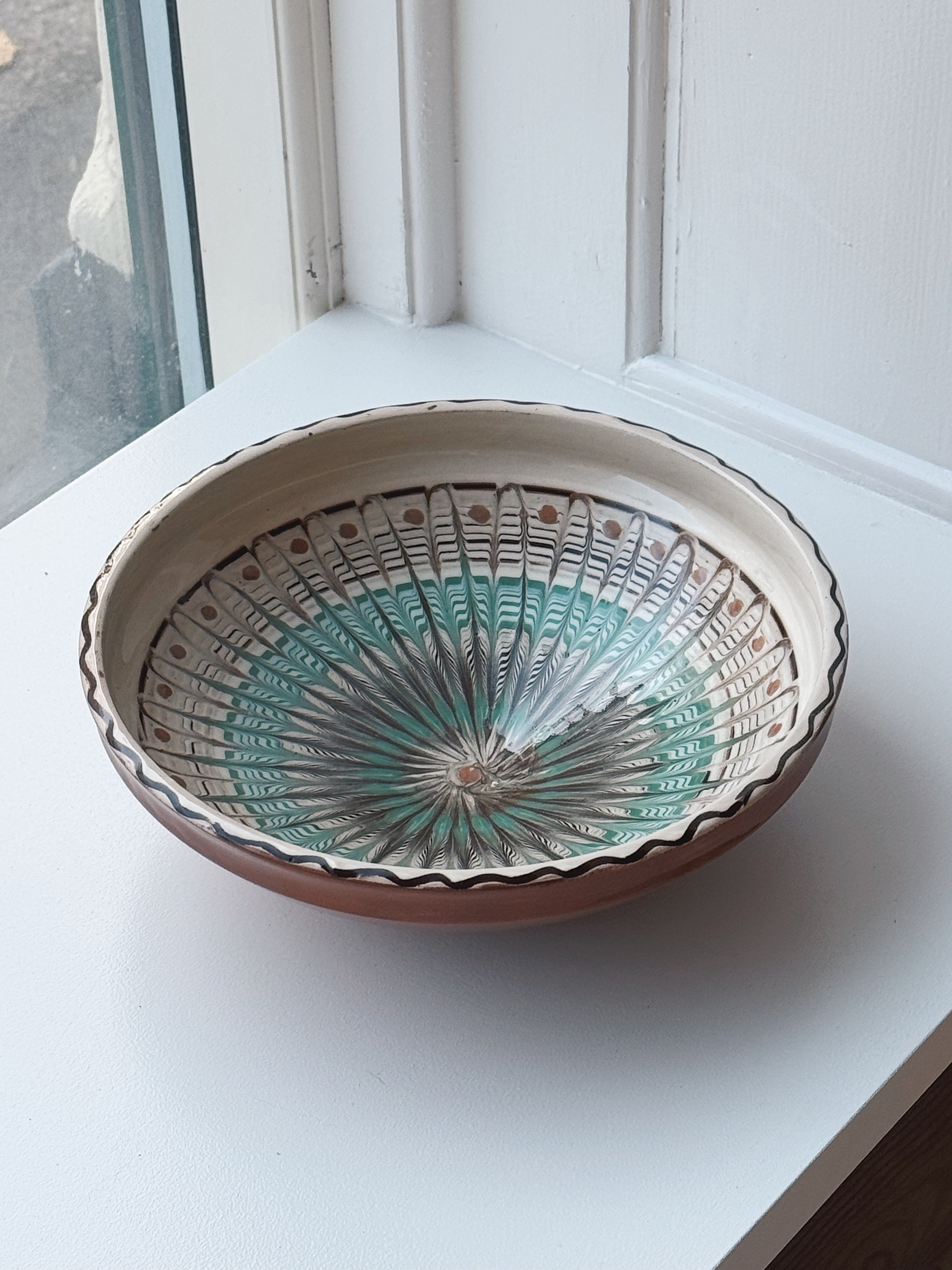 Håndlavet Horezu Skål | No. 11 | Ø 25 cm Studio Hafnia