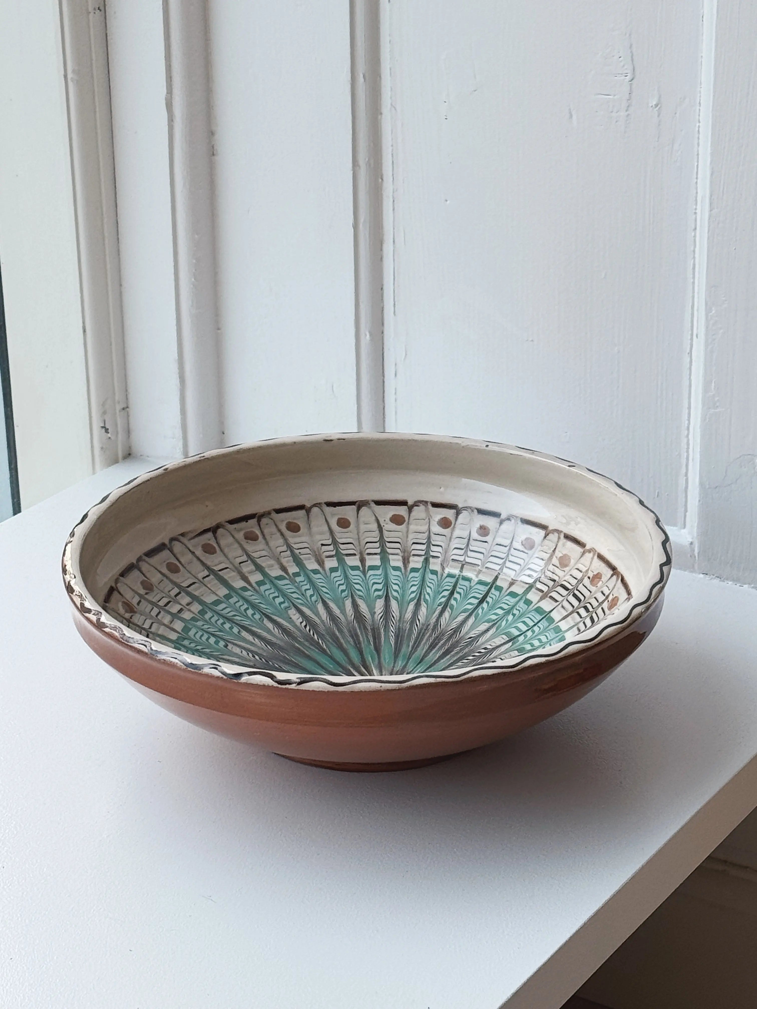 Håndlavet Horezu Skål | No. 11 | Ø 25 cm Studio Hafnia