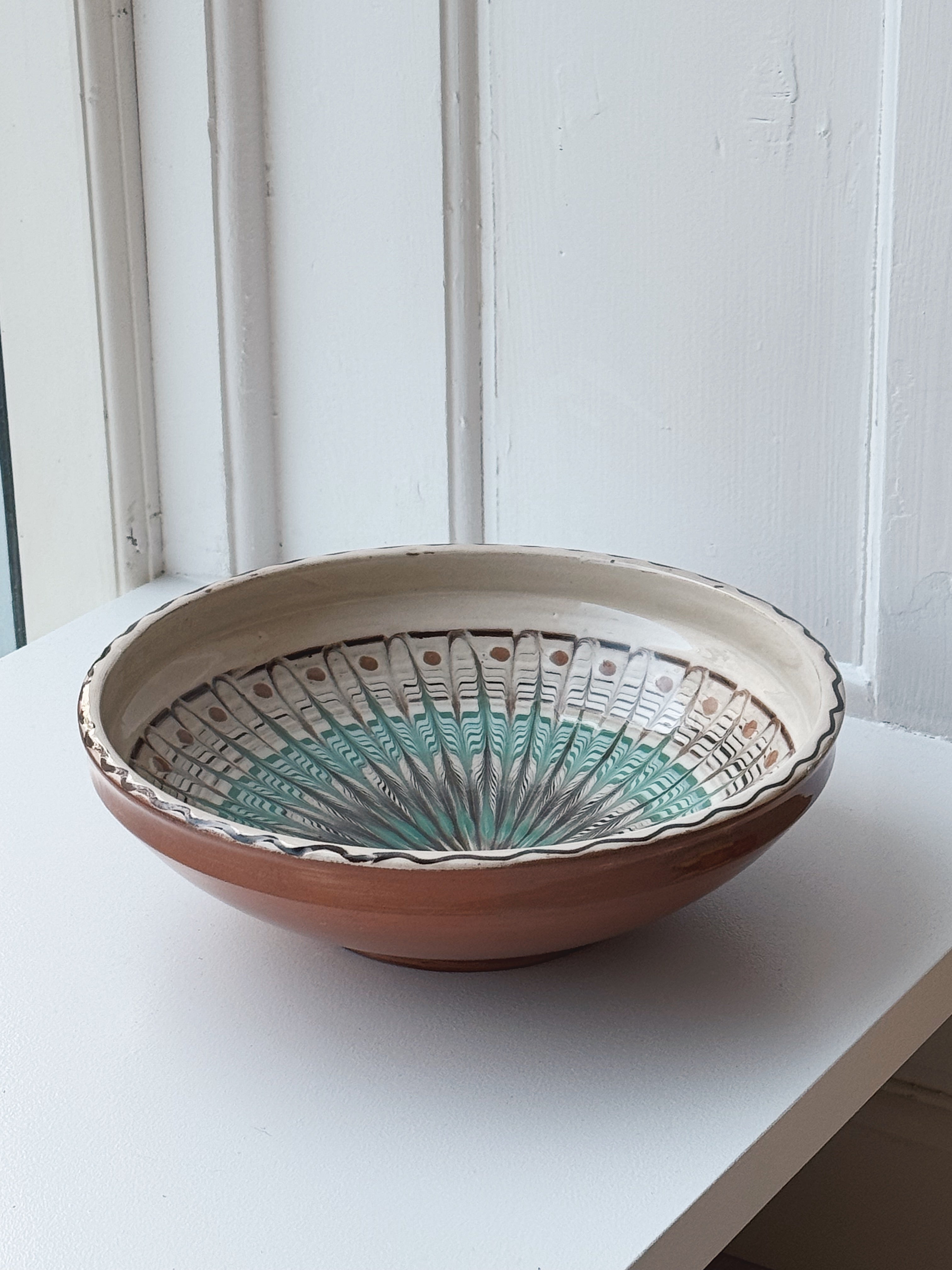 Håndlavet Horezu Skål | No. 11 | Ø 25 cm Studio Hafnia