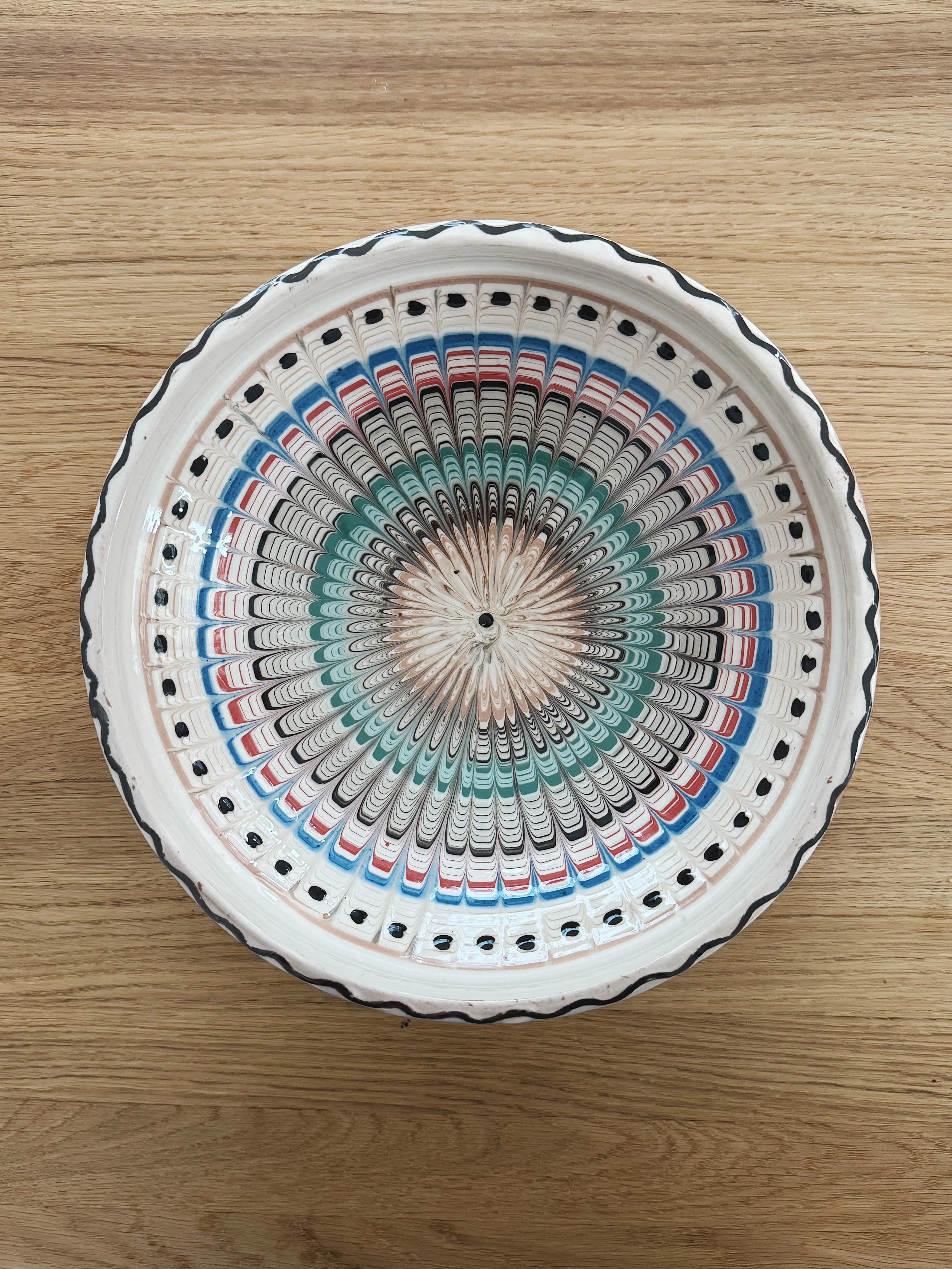 Håndlavet Horezu Skål | No. 12 | Ø 25 cm Studio Hafnia