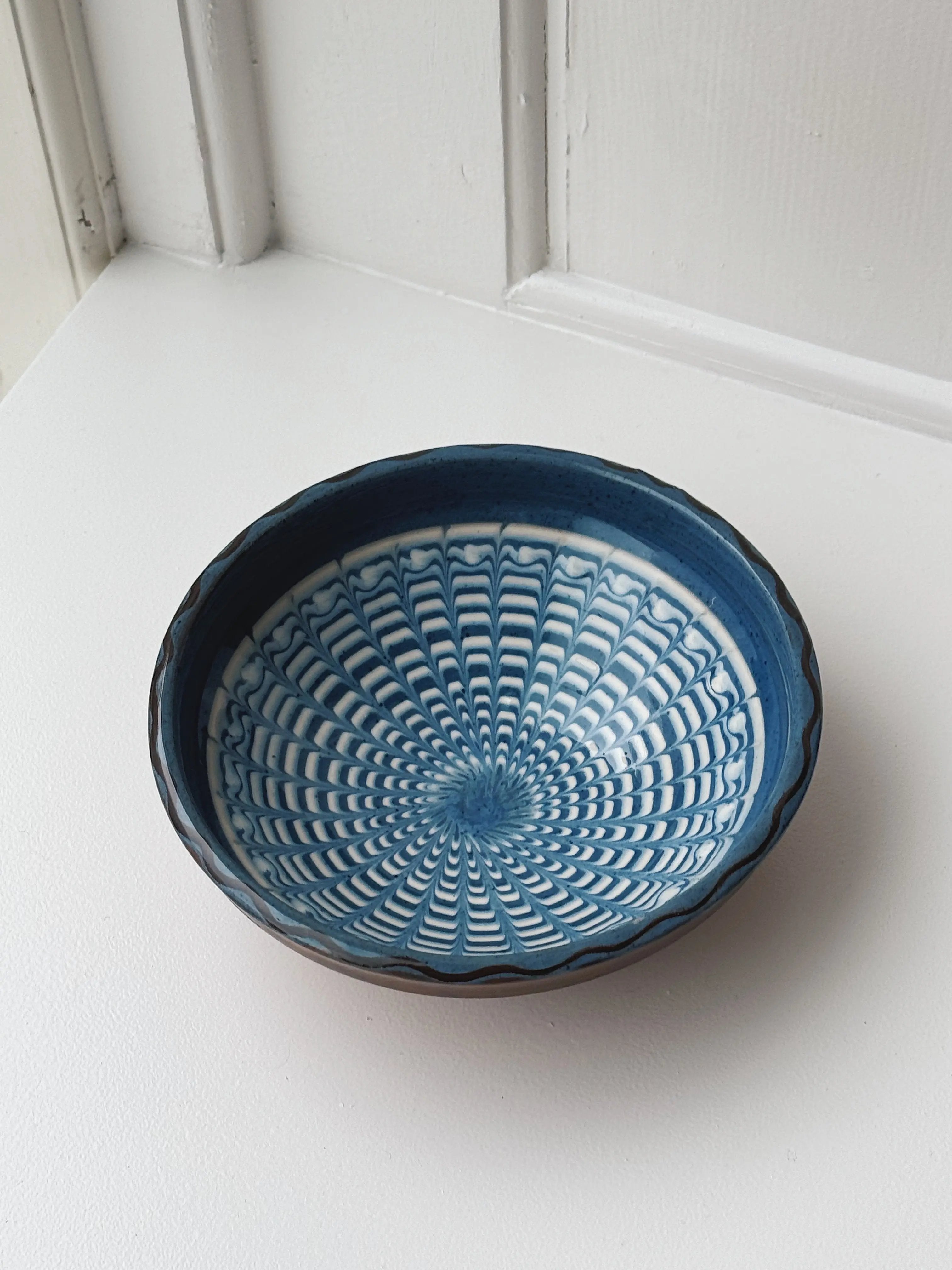 Håndlavet Horezu Skål | No. 13 | Ø 17 cm Studio Hafnia