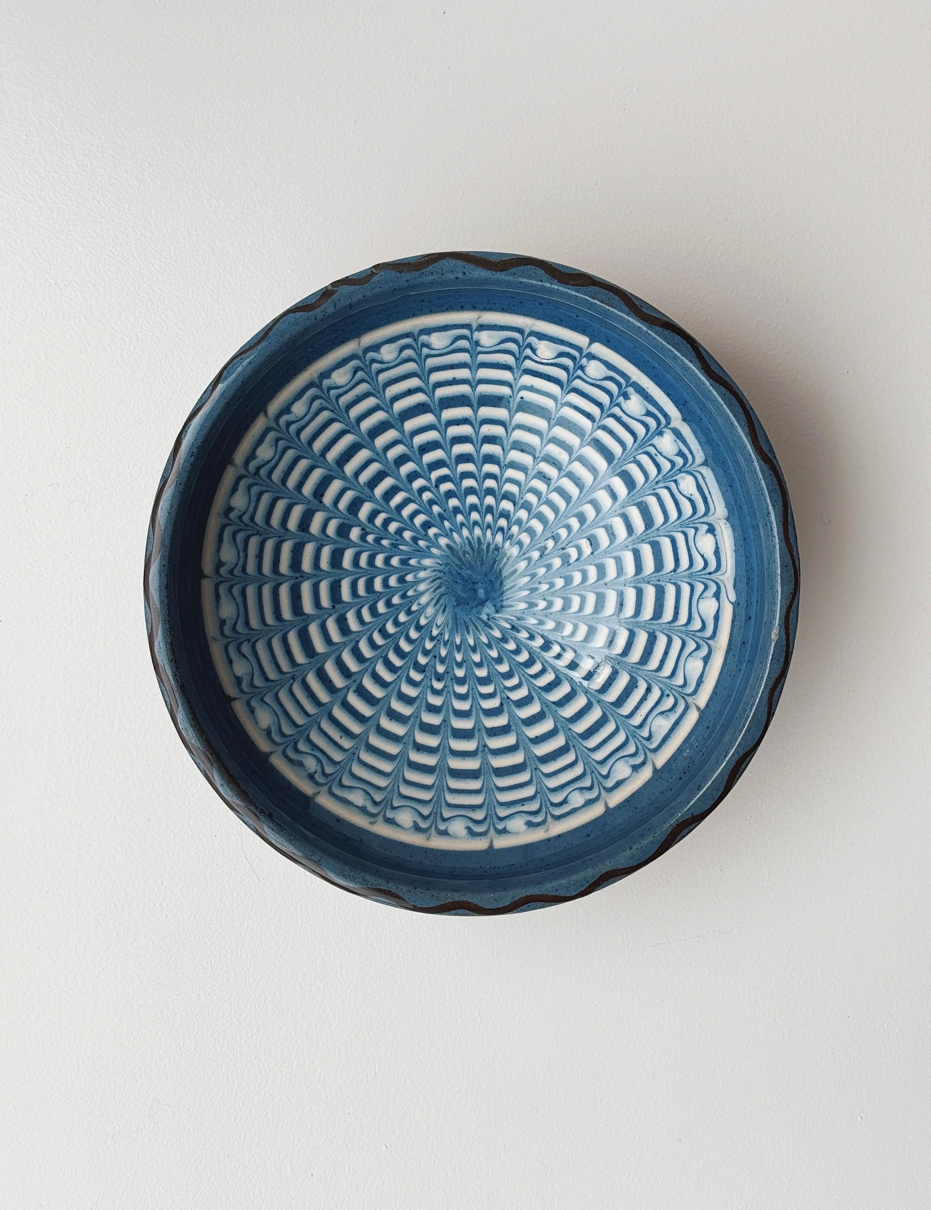 Håndlavet Horezu Skål | No. 13 | Ø 17 cm Studio Hafnia