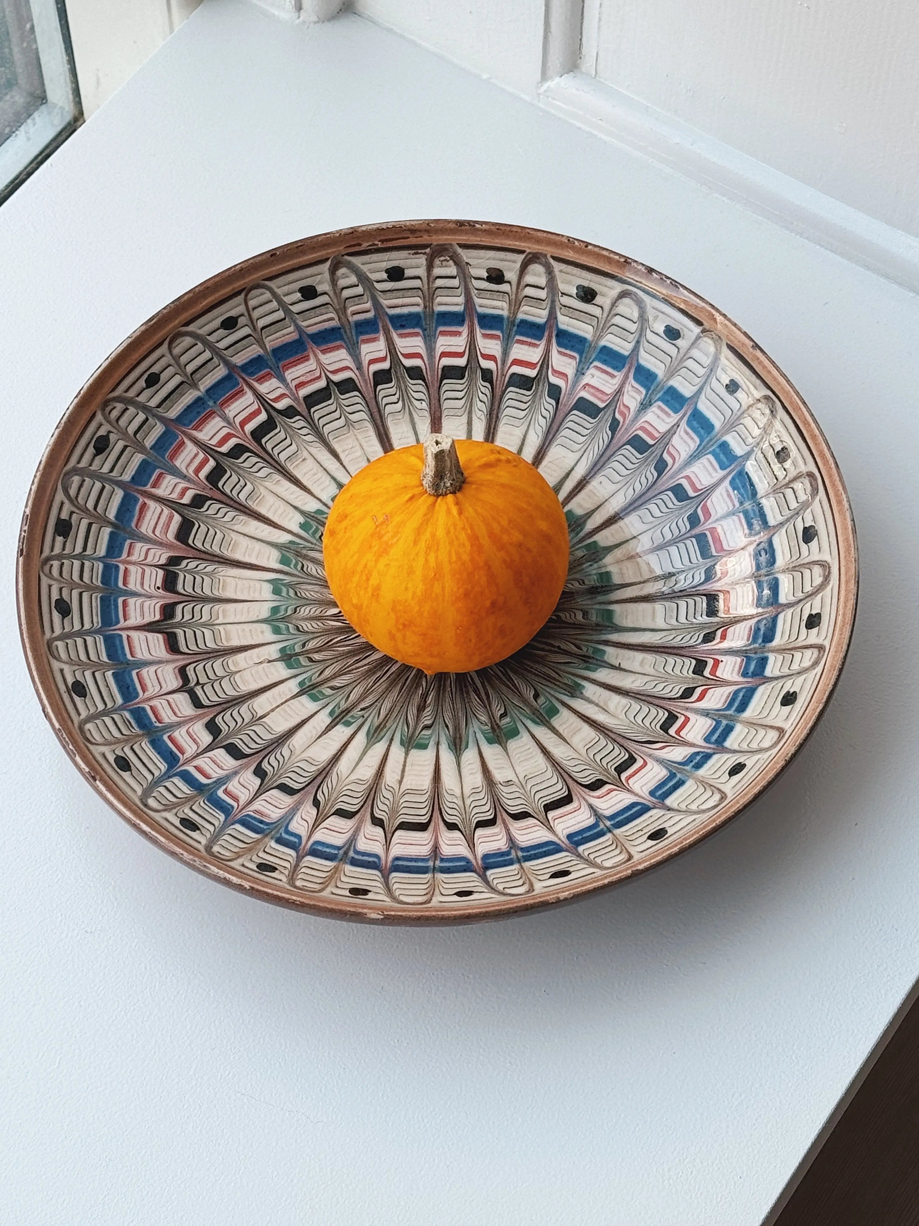 Håndlavet Horezu Tallerken | No. 24 | Flere Størrelser Studio Hafnia