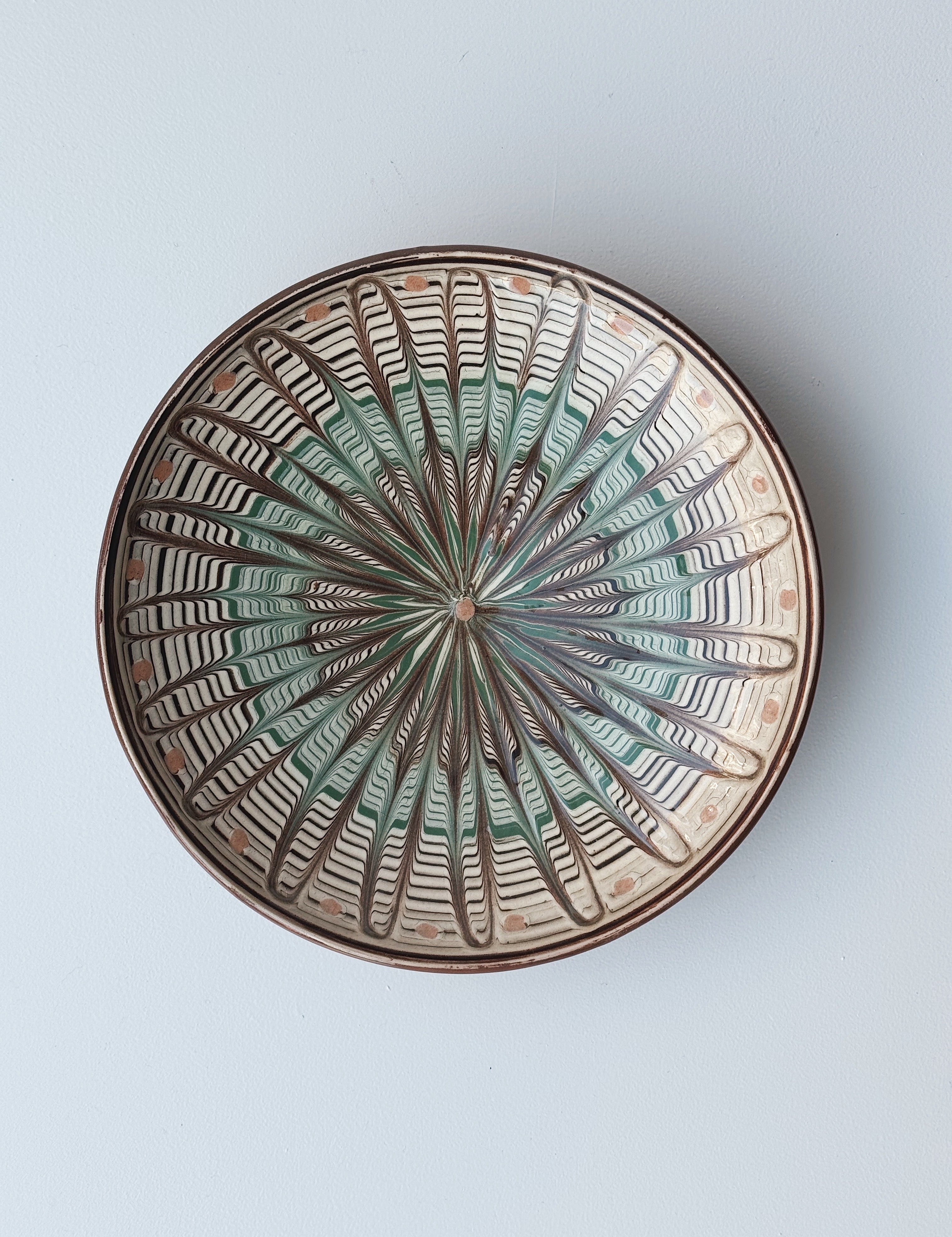 Håndlavet Horezu Tallerken | No. 32 | Flere Størrelser Studio Hafnia