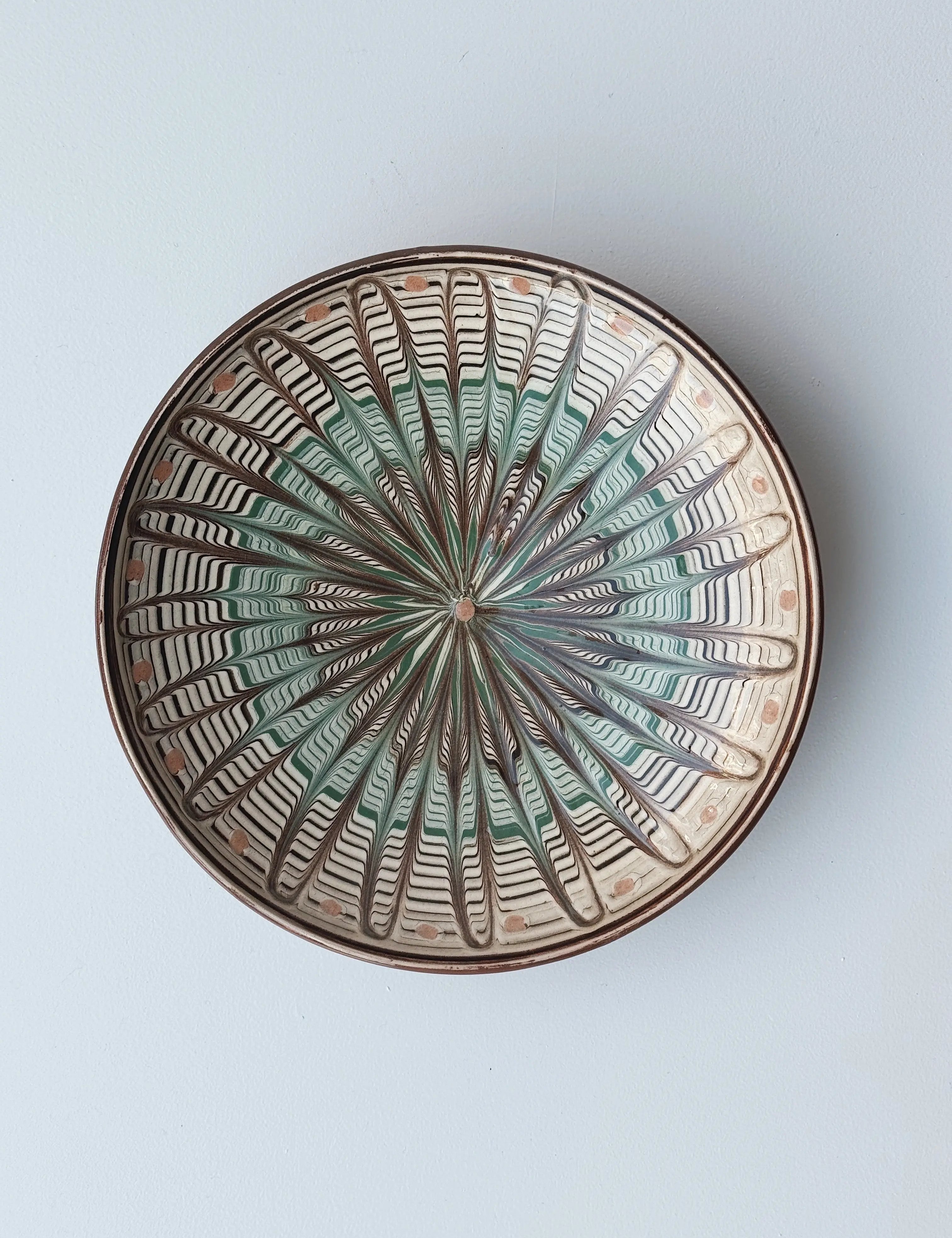 Håndlavet Horezu Tallerken | No. 32 | Flere Størrelser Studio Hafnia