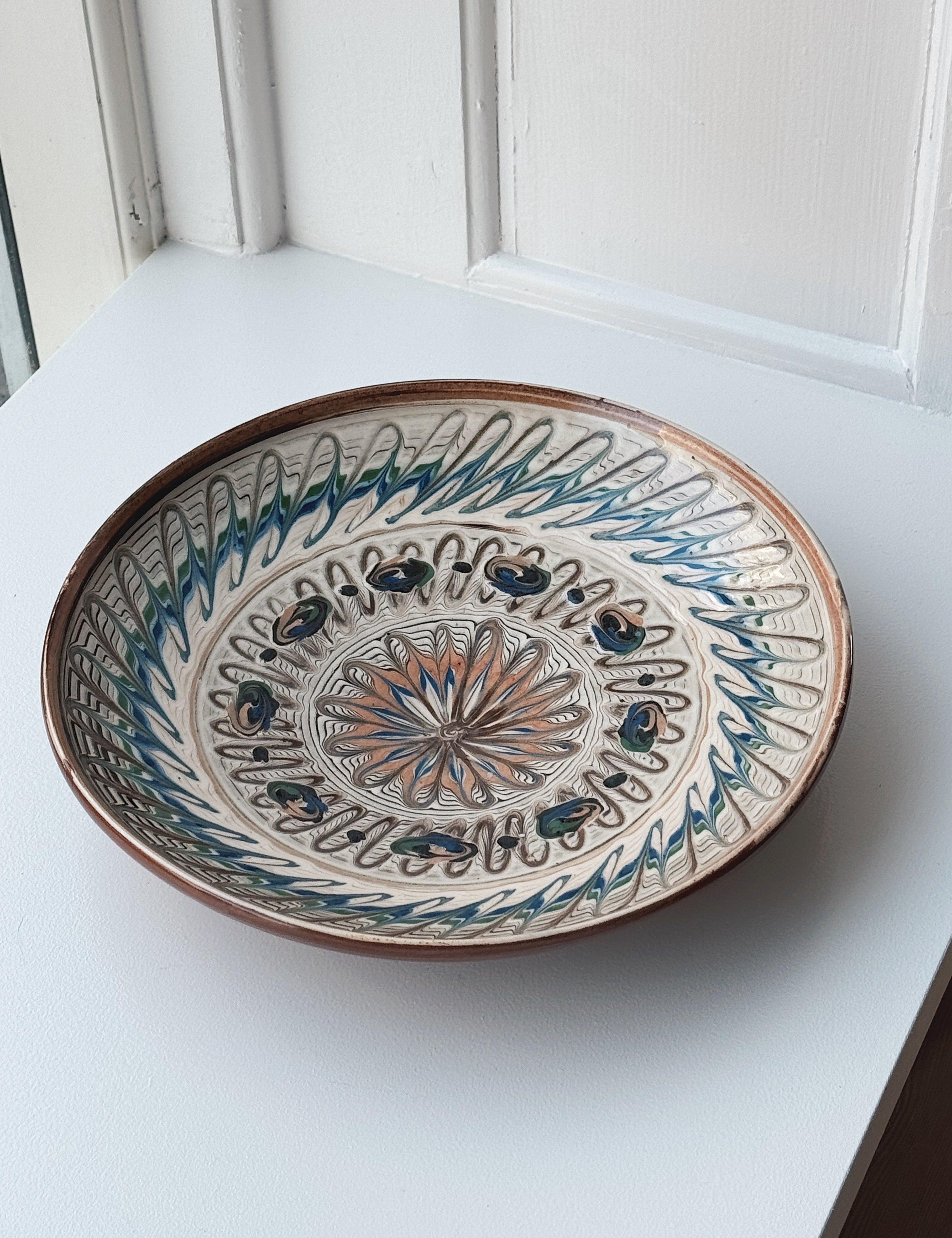 Håndlavet Horezu Tallerken | No. 34 | Flere Størrelser Studio Hafnia