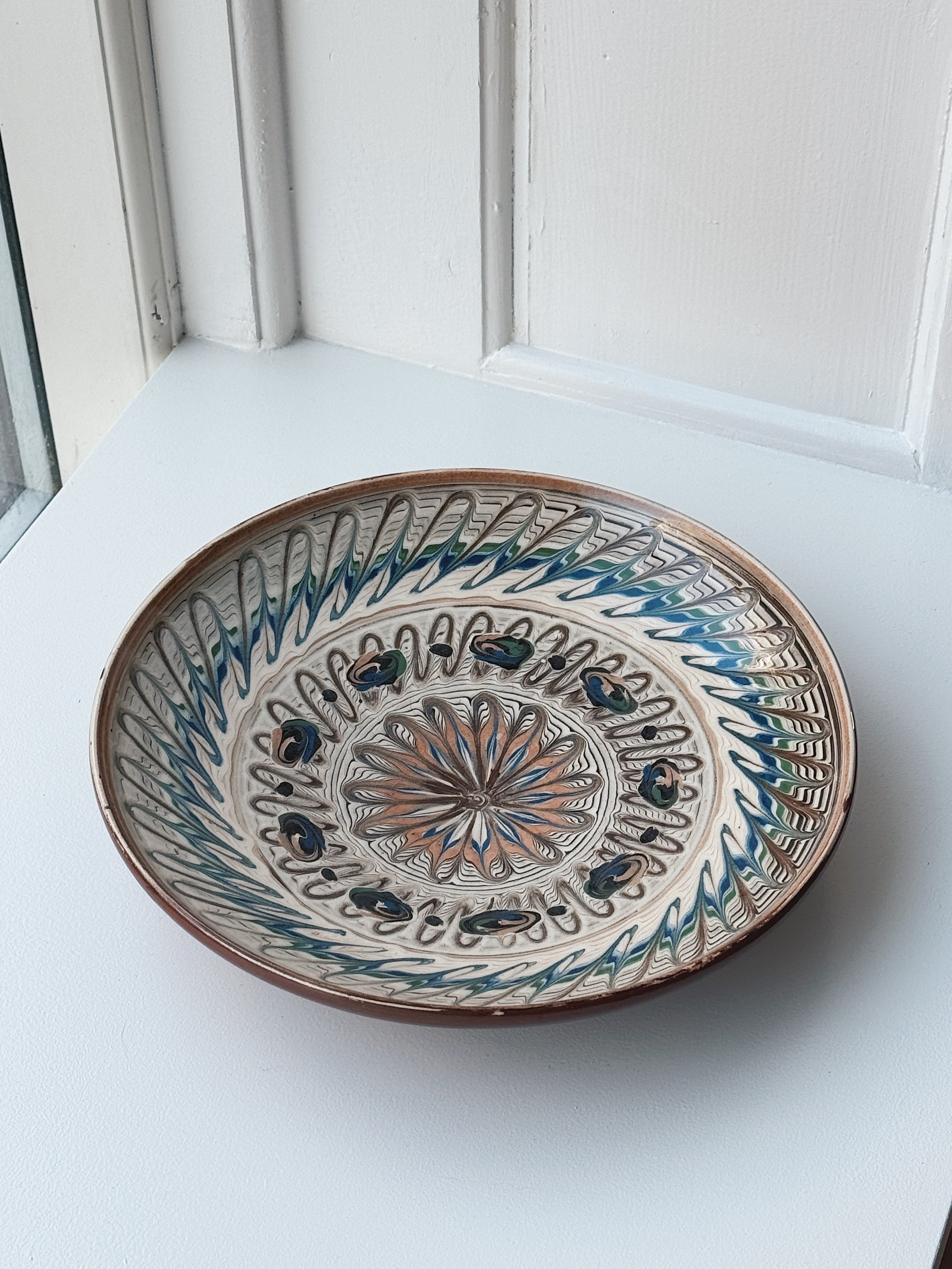 Håndlavet Horezu Tallerken | No. 34 | Flere Størrelser Studio Hafnia