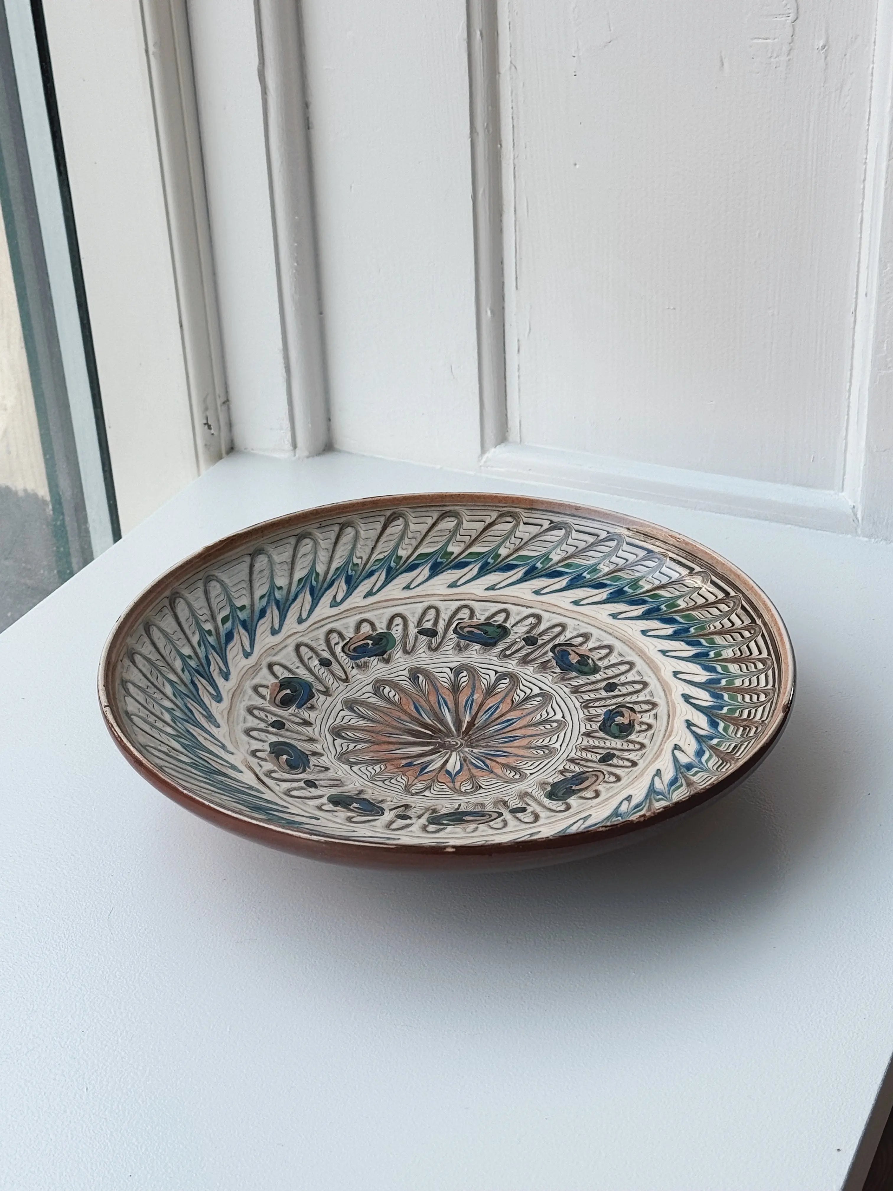 Håndlavet Horezu Tallerken | No. 34 | Flere Størrelser Studio Hafnia