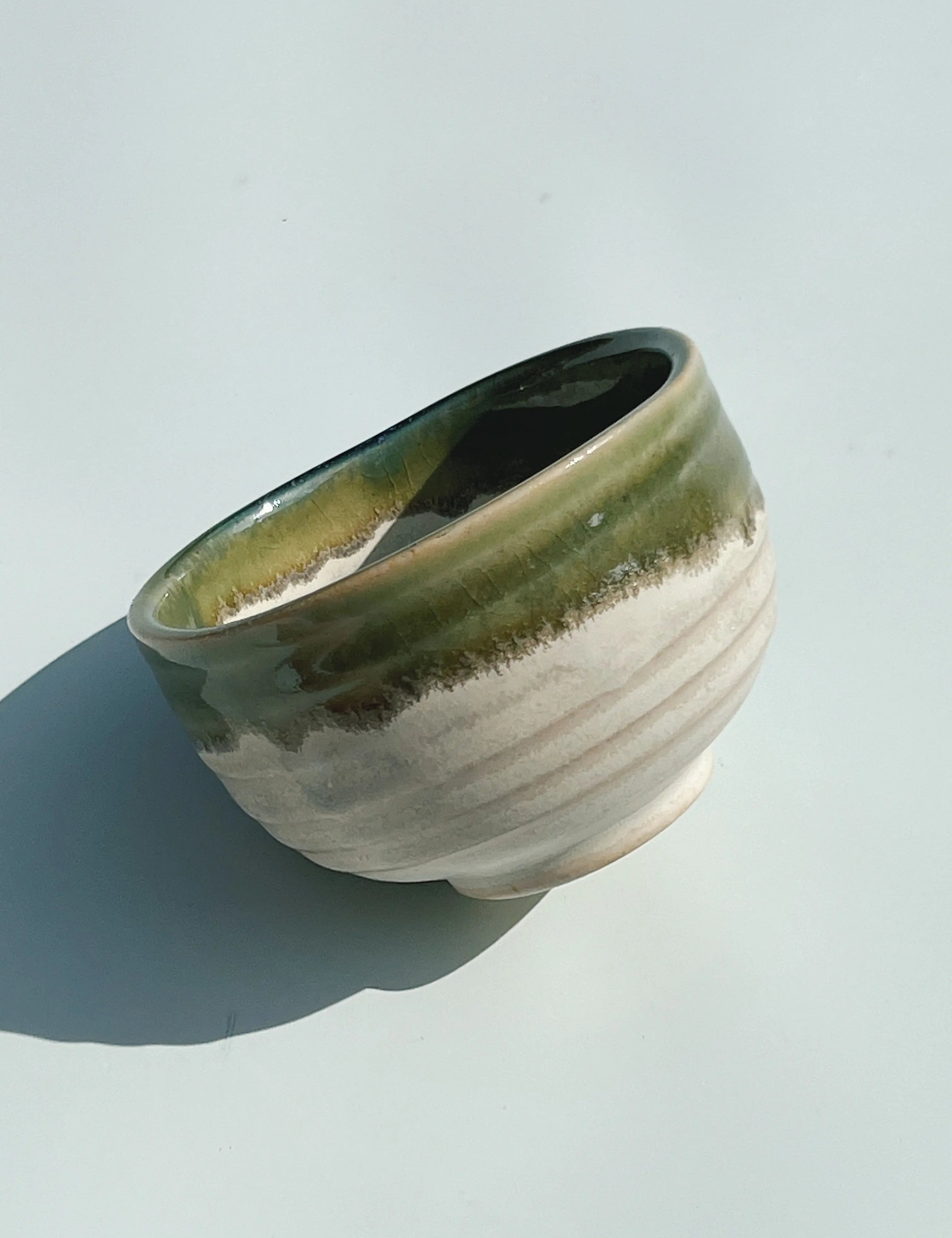 lysegrøn matcha kop uden hank fra Japan i keramik Studio Hafnia