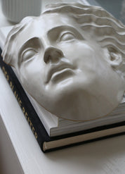 Hera No. 21 – Maske i AntiqueWhite Stentøj Laoru Laoru