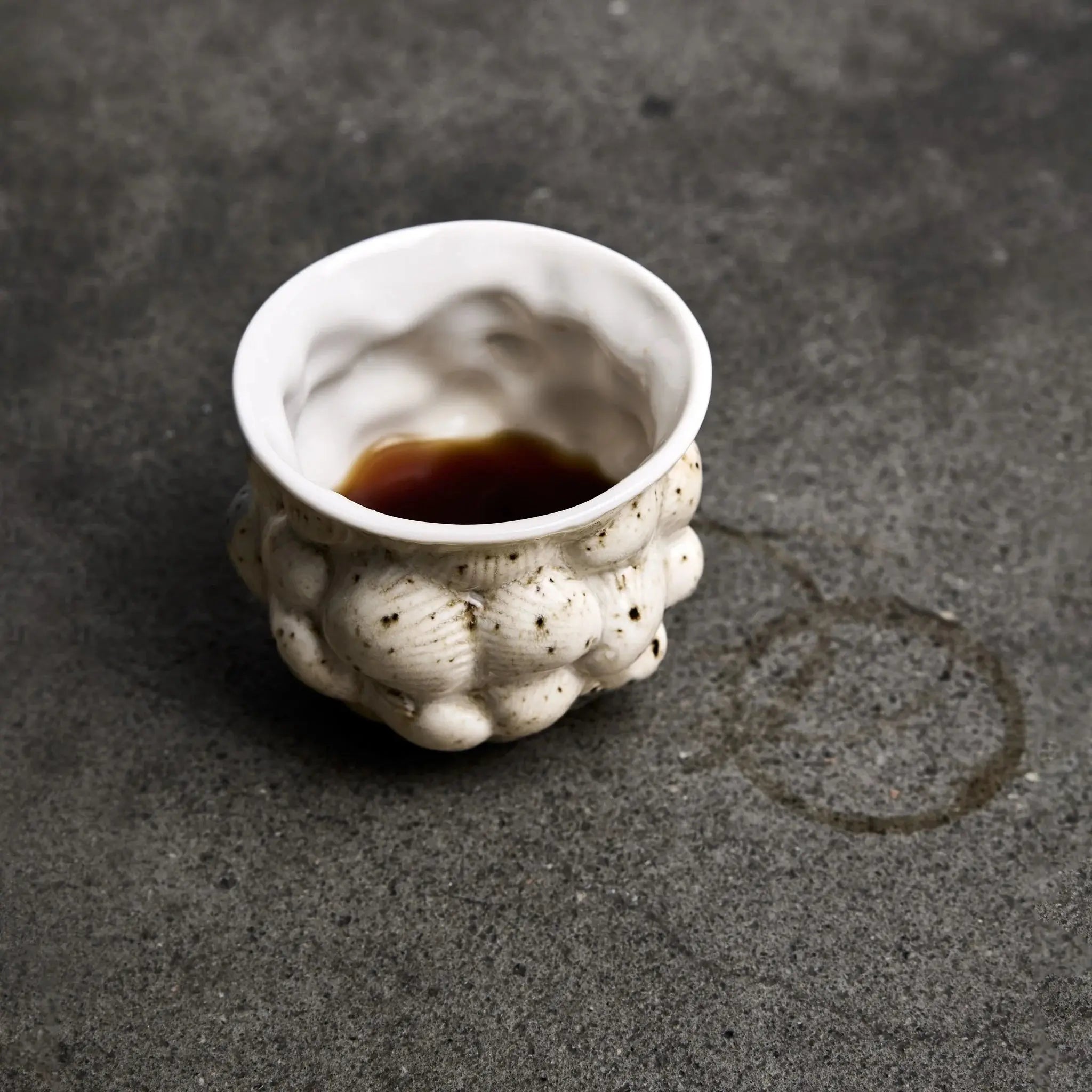 Hjertemusling Kop fra Christina Iversen Studio – Håndlavet Porcelæn Christina Iversen Studio