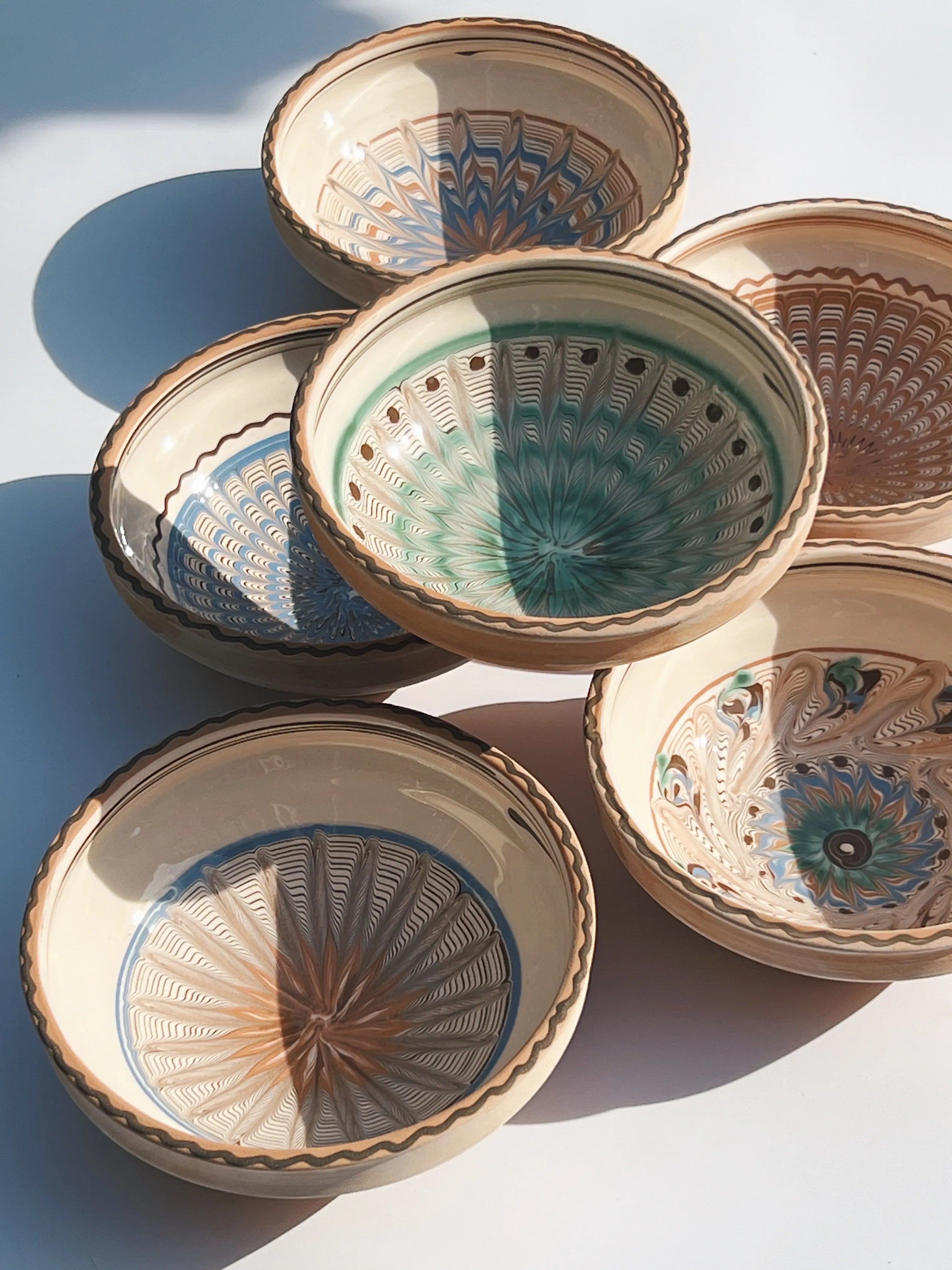 Horezu Keramik Skål | No. 03 | 25 cm Studio Hafnia