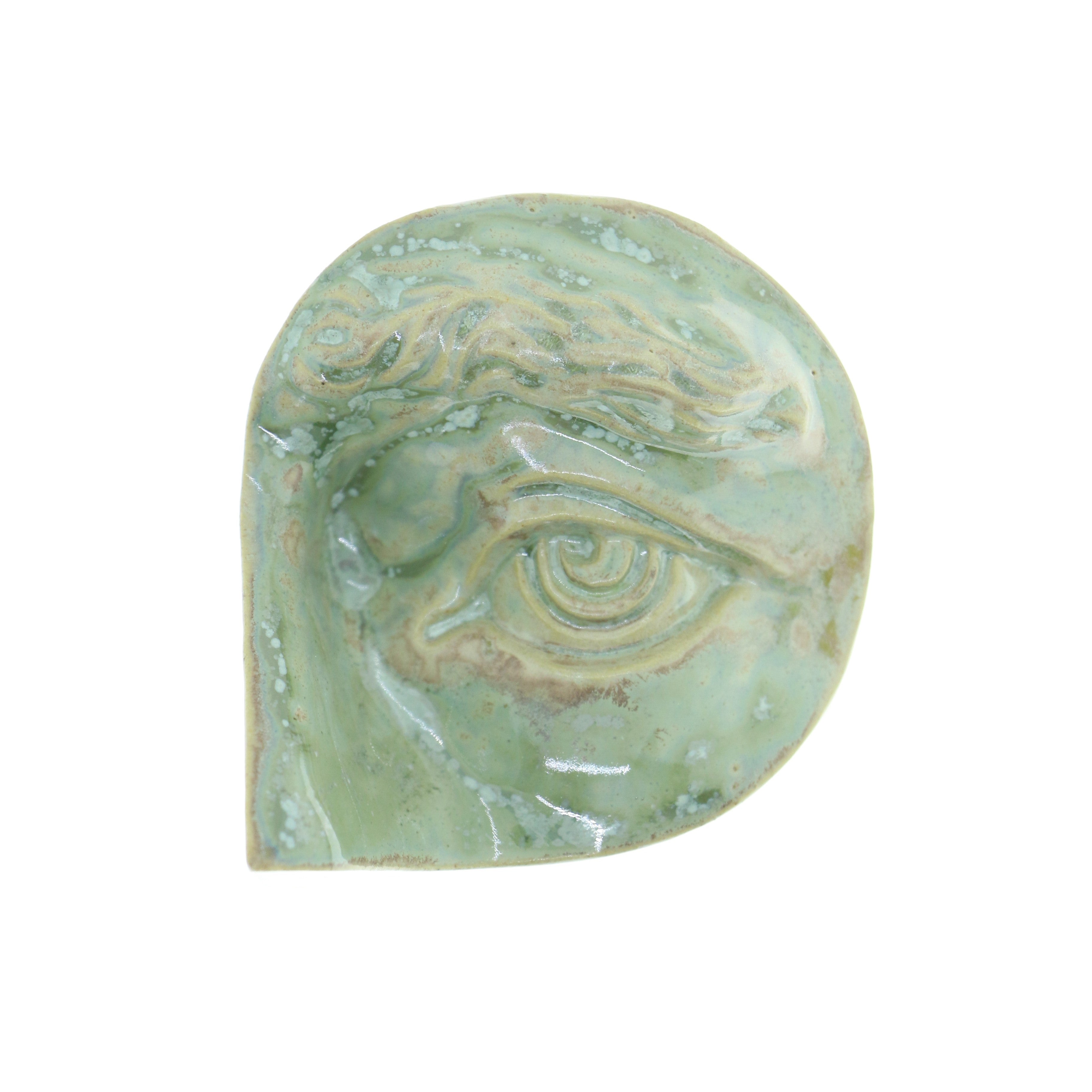 Jacob Laoru | Rounded Eye (Left): Rundt venstre øje i glaseret stentøjsler i CopperGreen til væggen Studio Hafnia